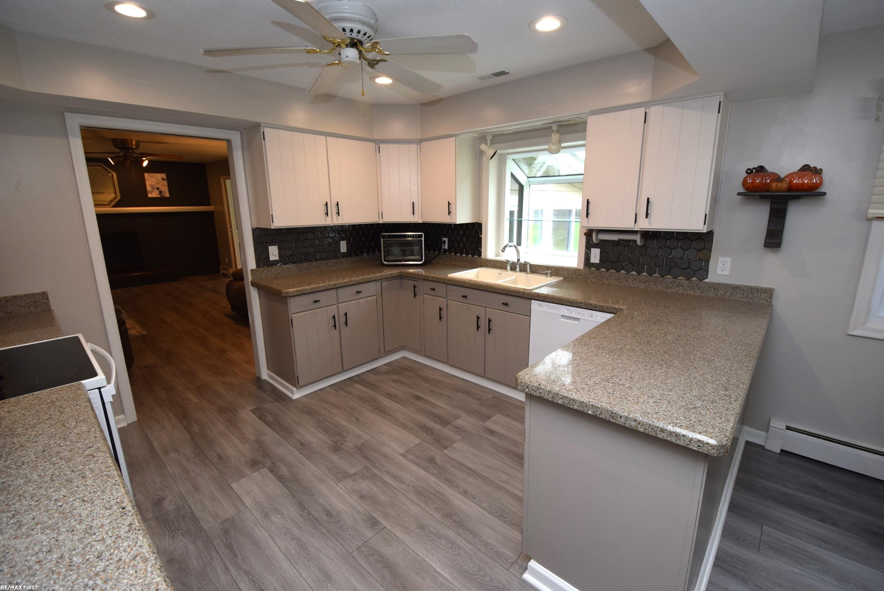 9640 Shady Lane Court, Algonac, MI 48001 — Photo 24