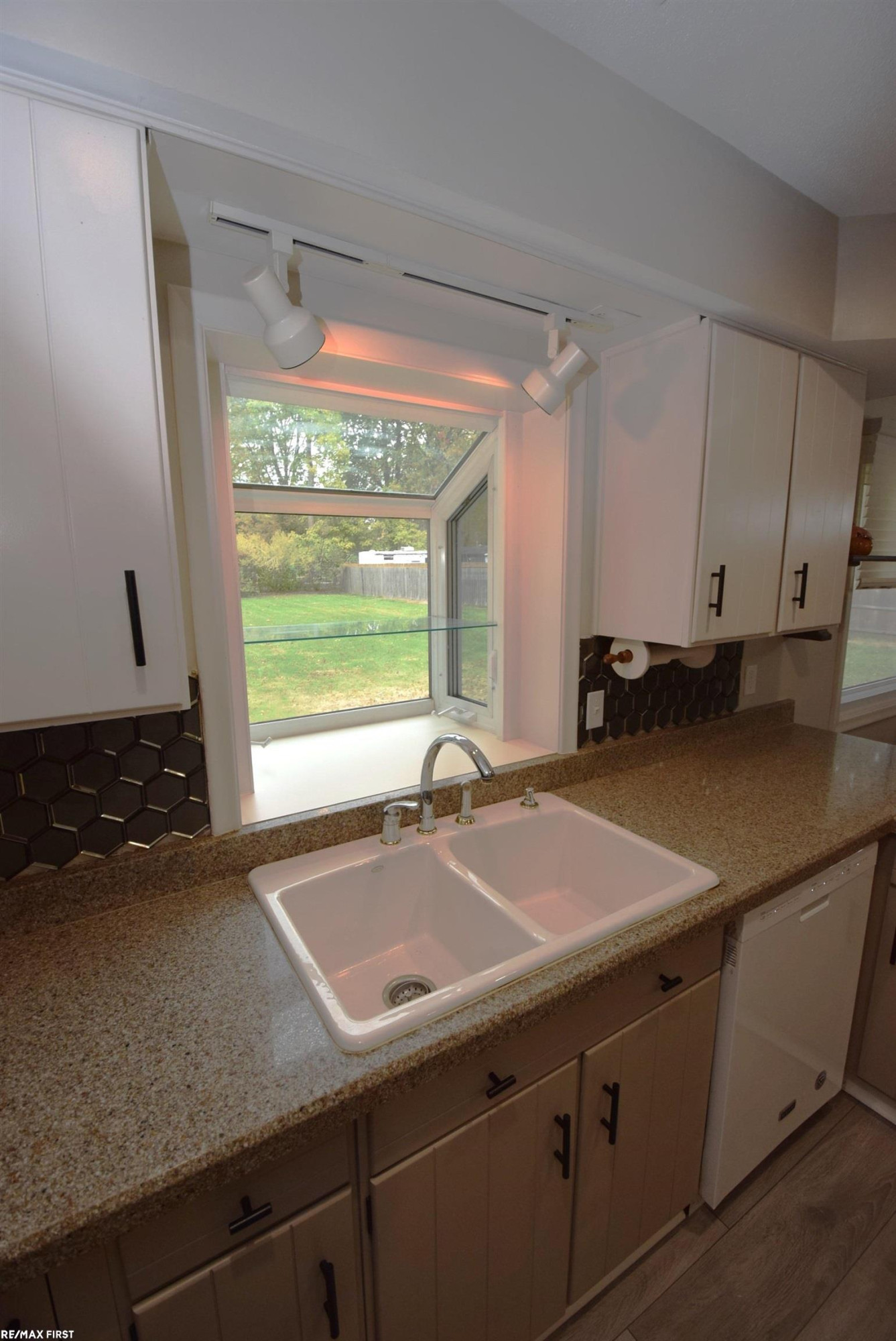 9640 Shady Lane Court, Algonac, MI 48001 — Photo 25