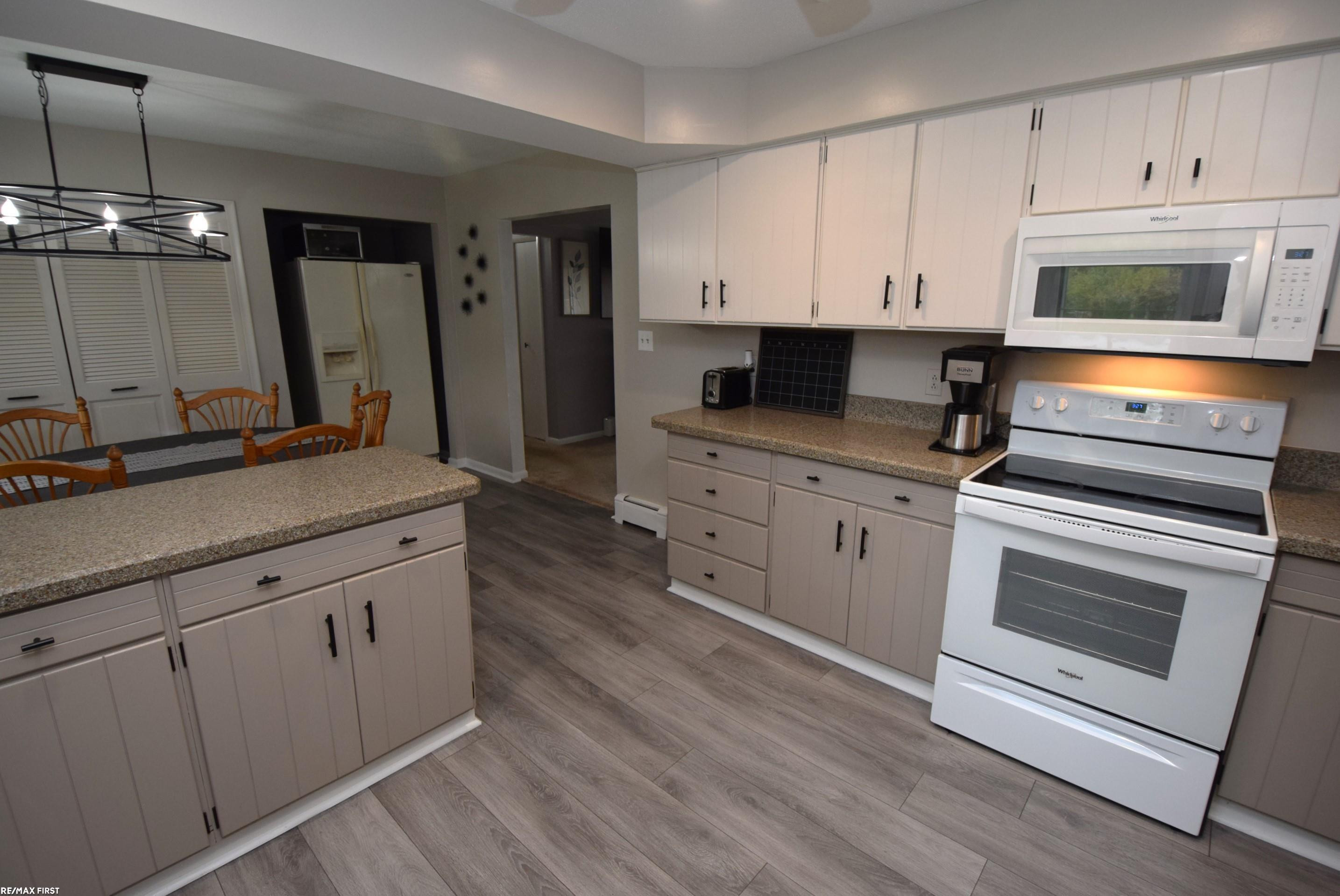9640 Shady Lane Court, Algonac, MI 48001 — Photo 27
