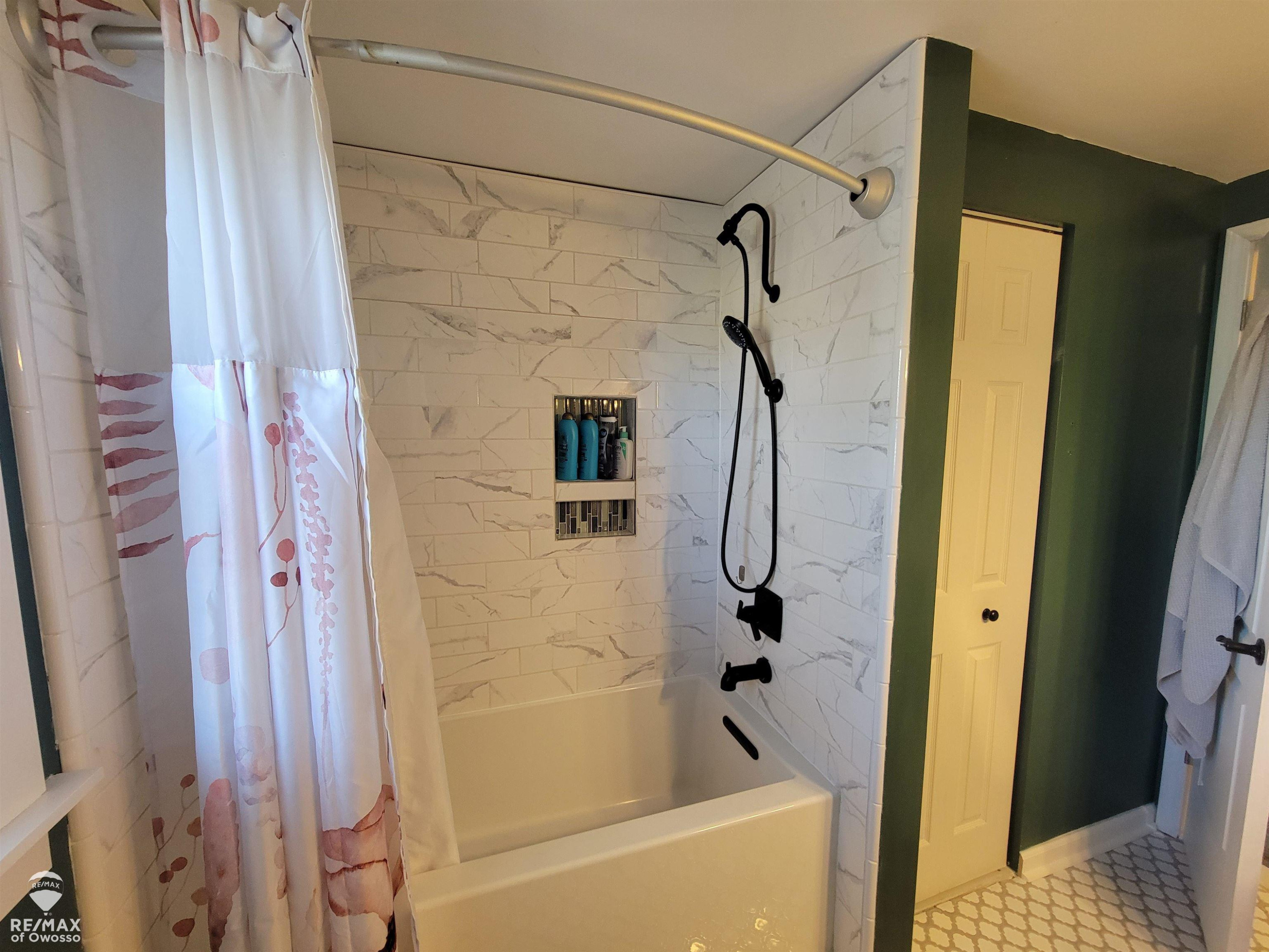 9503 Vernon Road, Bancroft, MI 48414 — Photo 19