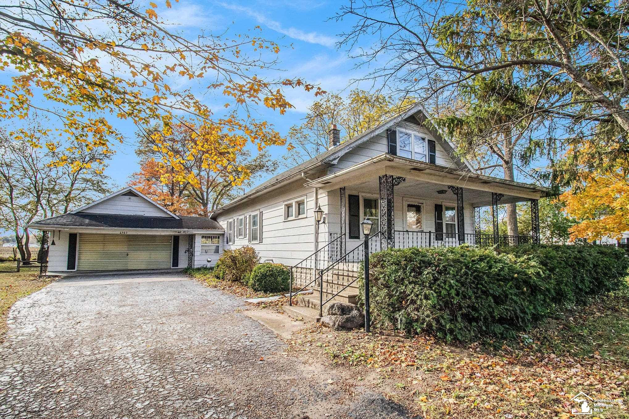 6905 Whiteford Center Road, Lambertville, MI 48144 — front exterior
