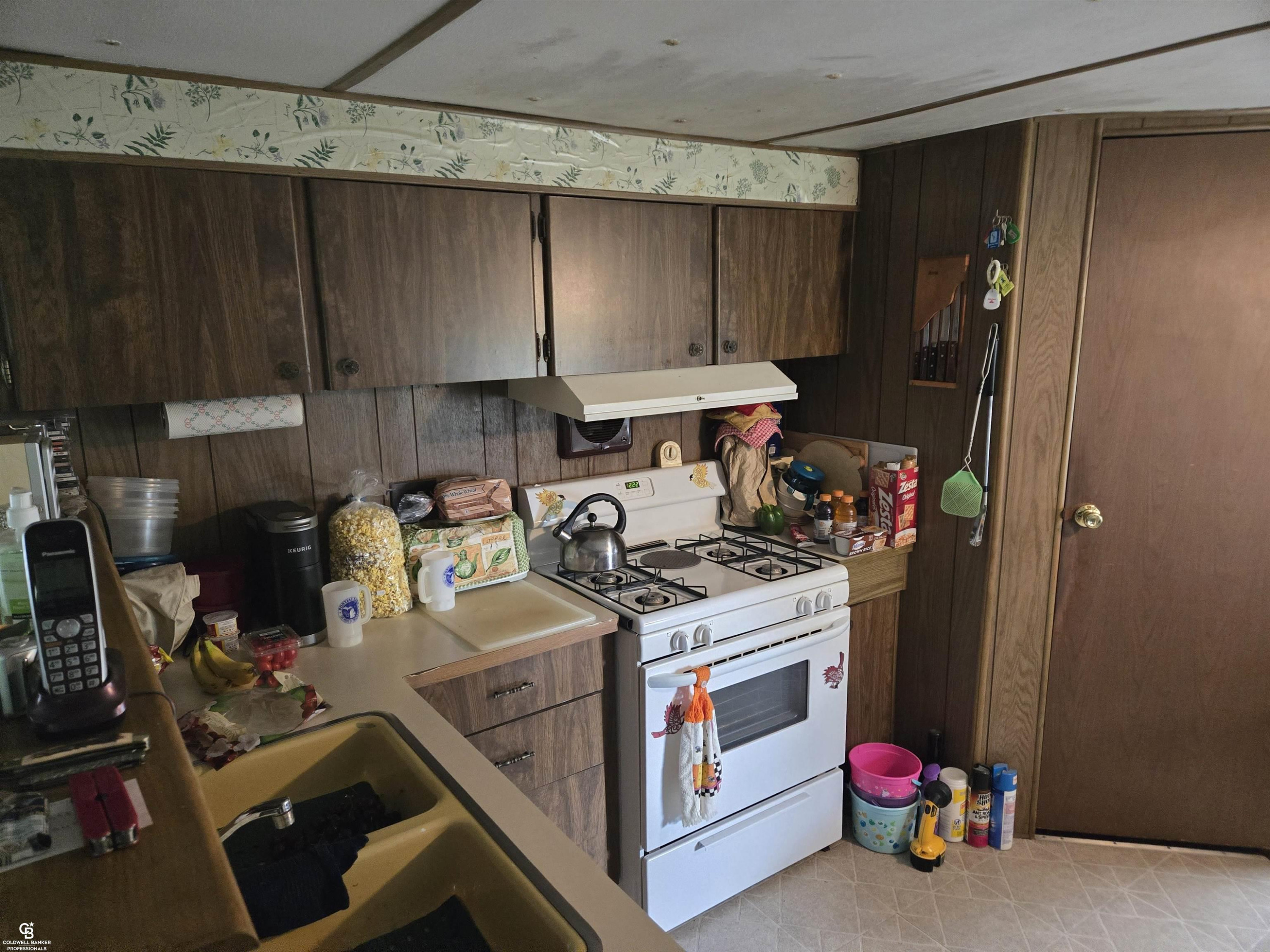 8009 Arendt Road, Yale, MI 48097 — Photo 8