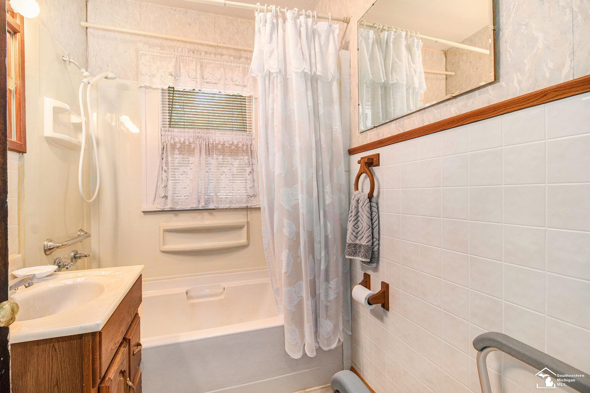 6905 Whiteford Center Road, Lambertville, MI 48144 — Photo 12