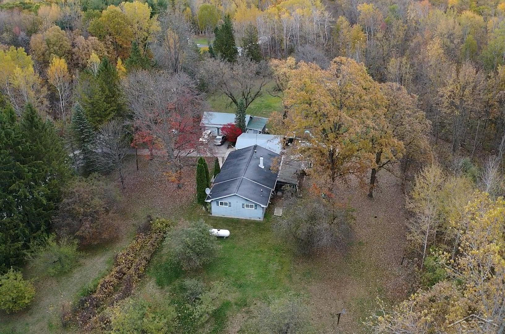 2863 Erickson Road, Rhodes, MI 48652 — Photo 25