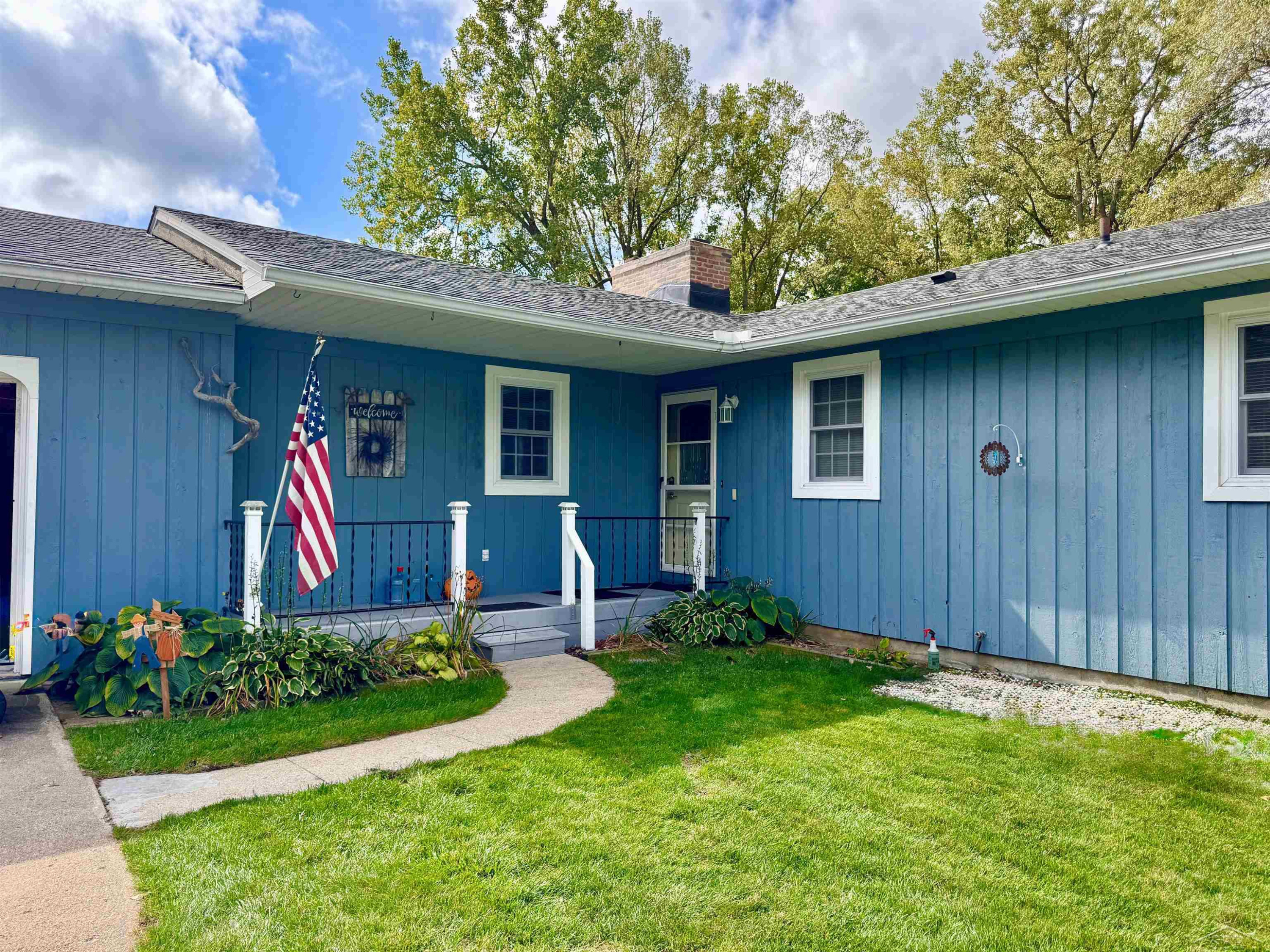 16045 Somerfield Road, Hemlock, MI 48626 — Photo 3