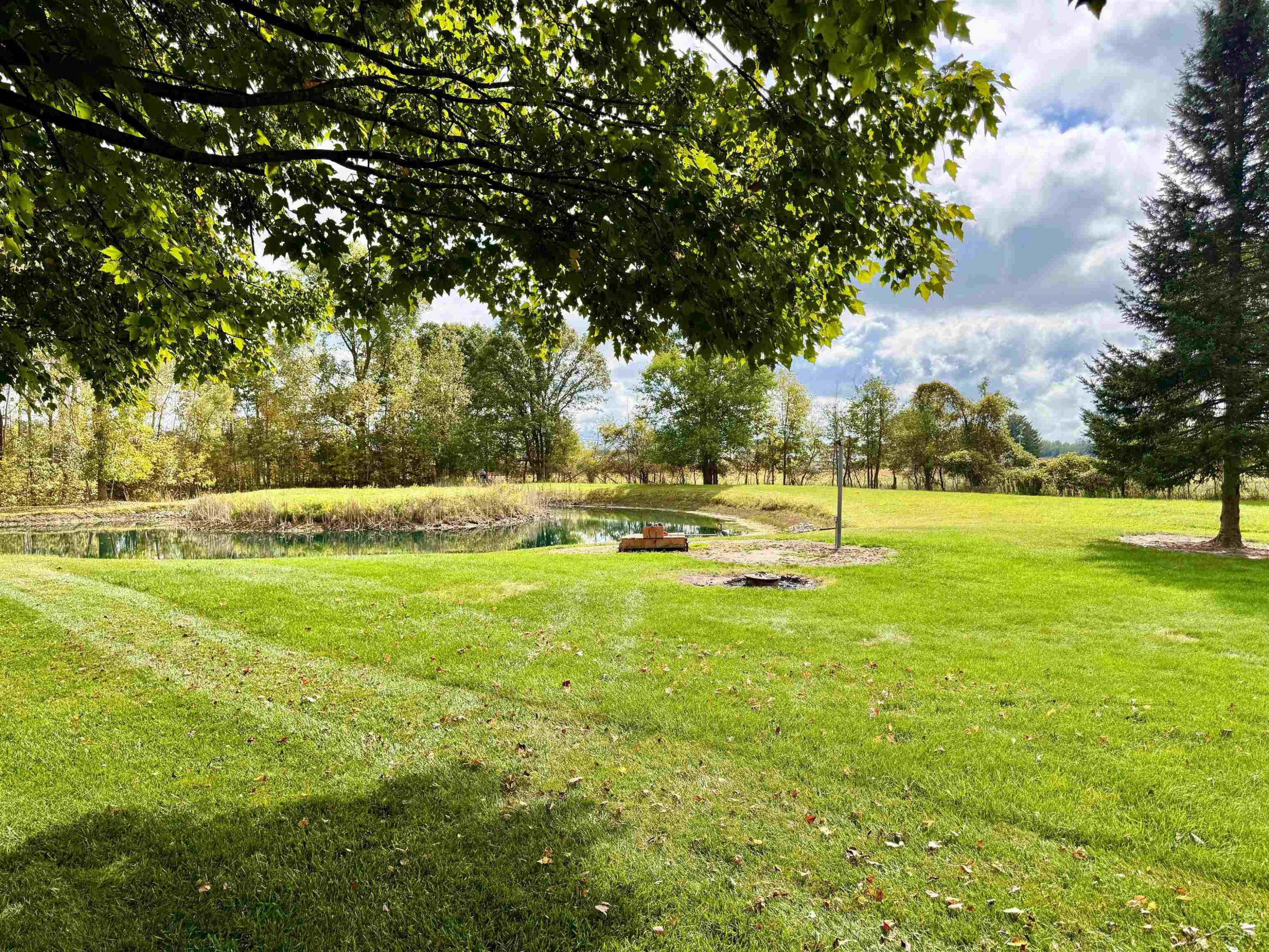 16045 Somerfield Road, Hemlock, MI 48626 — Photo 27