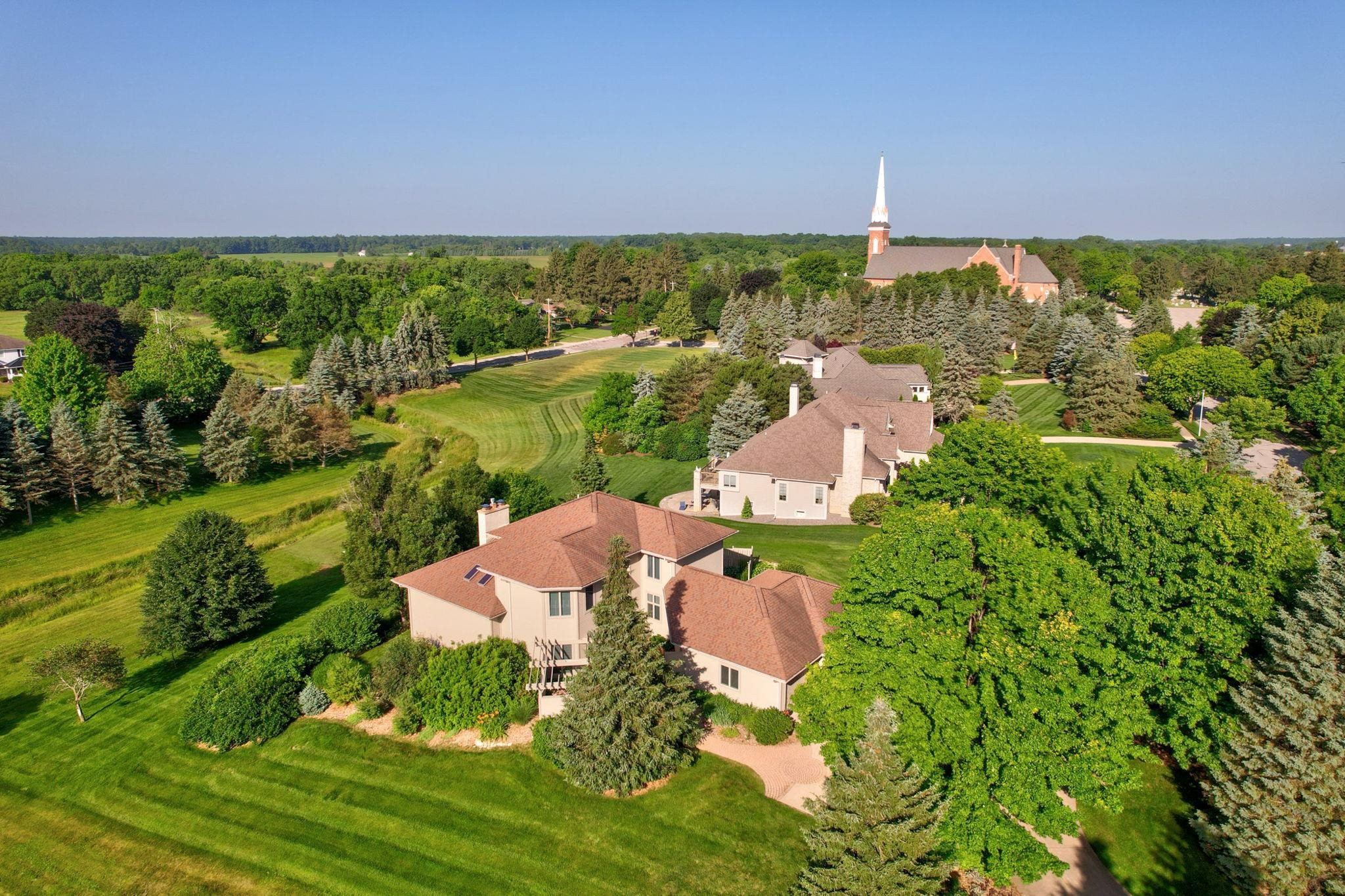 5 Mission Ridge, Frankenmuth, MI 48734 — Photo 37