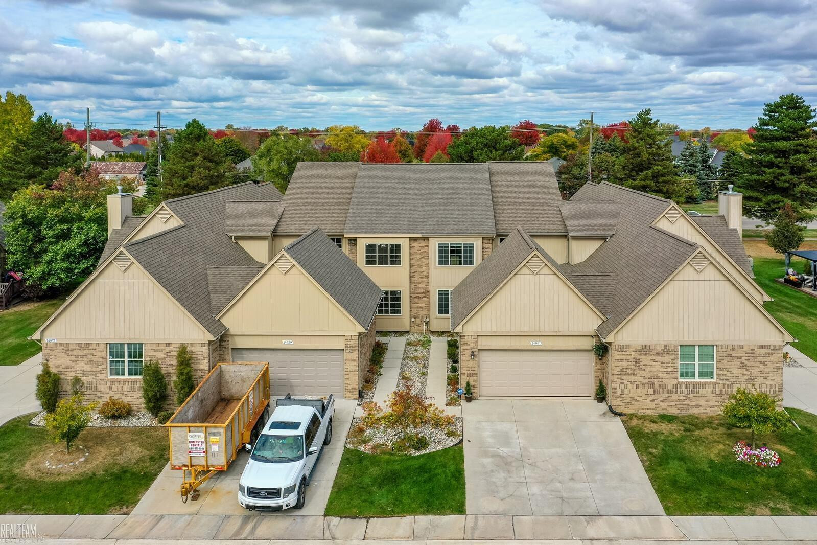 14961 W Stoney Brook Drive, Shelby Twp, MI 48315 — Photo 2