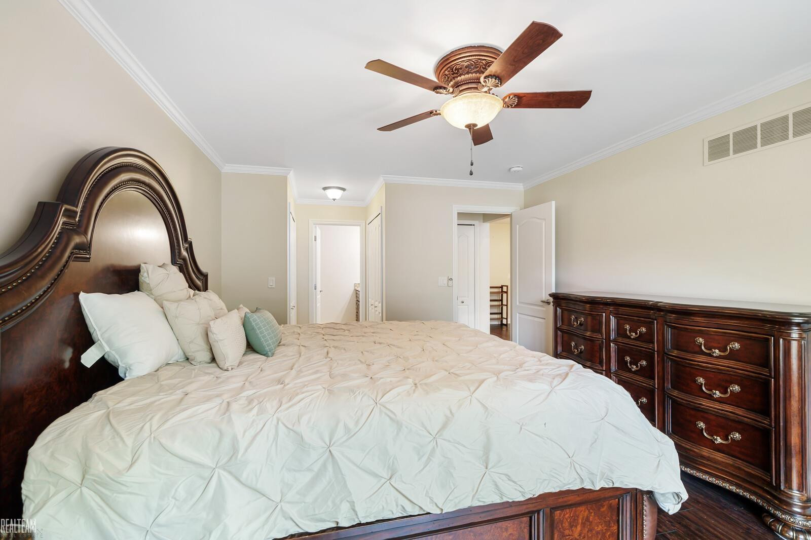 14961 W Stoney Brook Drive, Shelby Twp, MI 48315 — Photo 16
