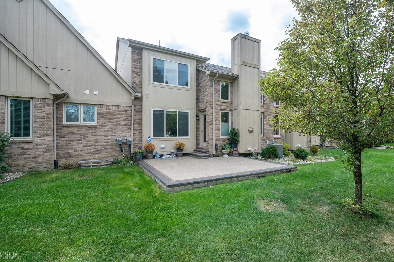 14961 W Stoney Brook Drive, Shelby Twp, MI 48315 — Photo 35