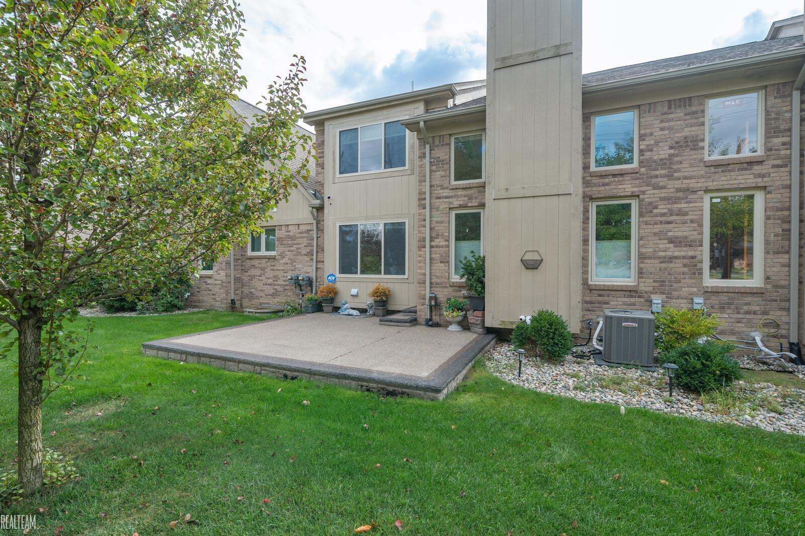 14961 W Stoney Brook Drive, Shelby Twp, MI 48315 — Photo 36