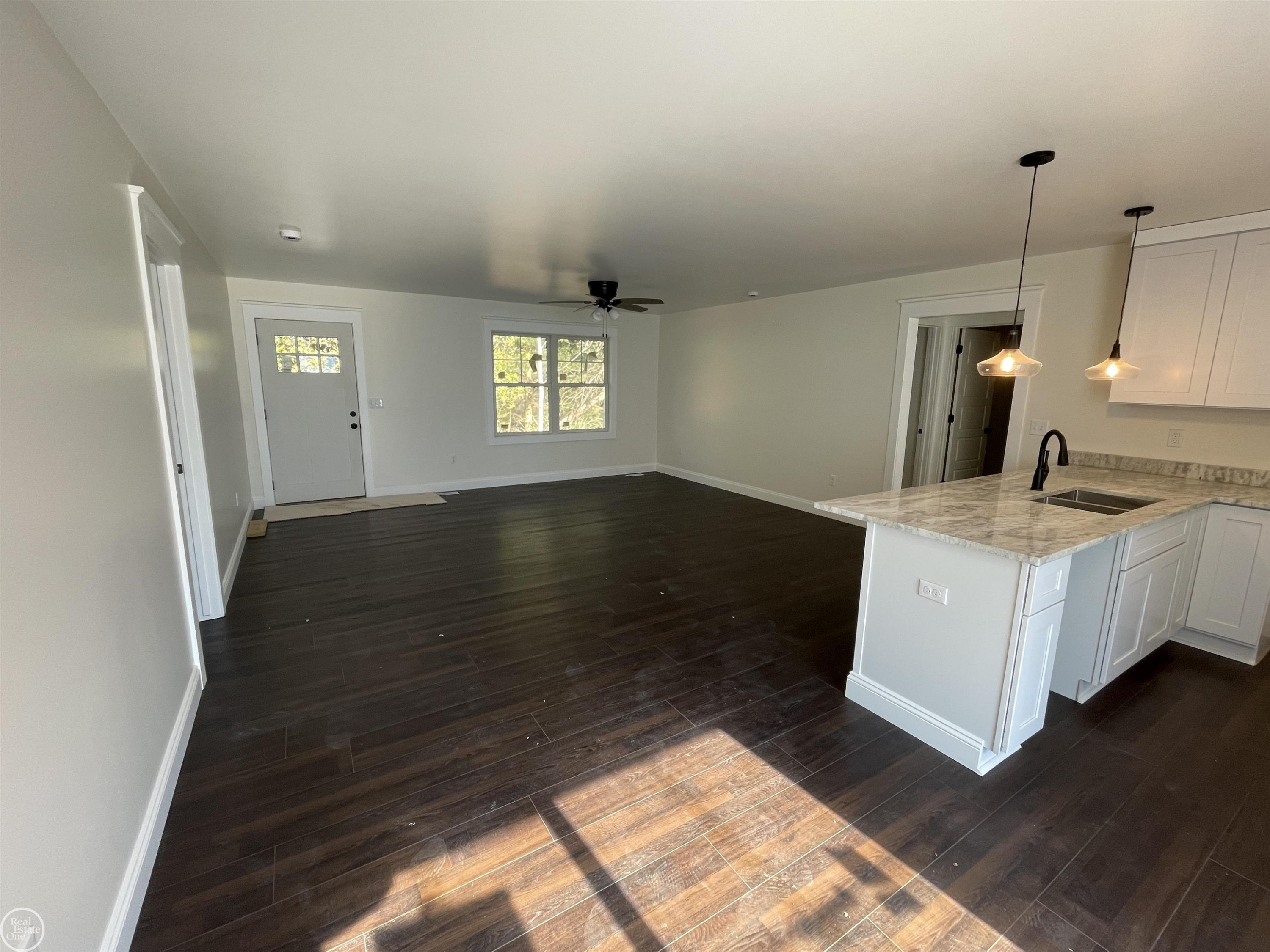 6987 Lapeer Road, Kimball, MI — Photo 13