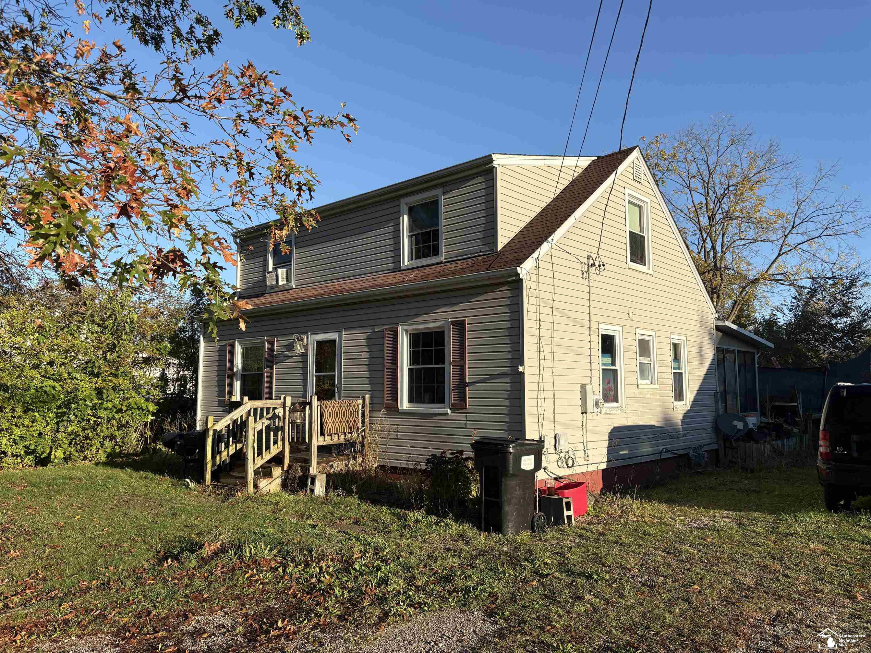 3274 W ALBAIN Road, Monroe, MI 48161 — front exterior