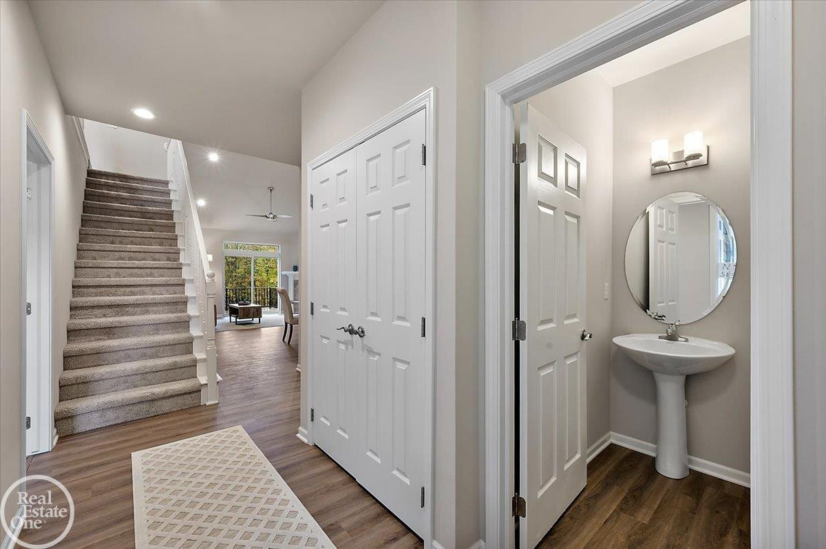 3095 Bridgewater Road, Unit #30, Auburn Hills, MI 48326 — Photo 13