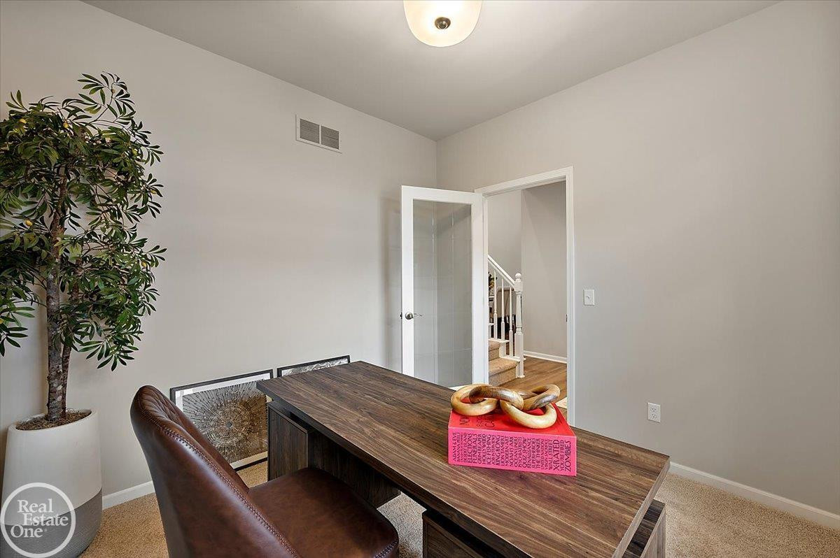 3095 Bridgewater Road, Unit #30, Auburn Hills, MI 48326 — Photo 16