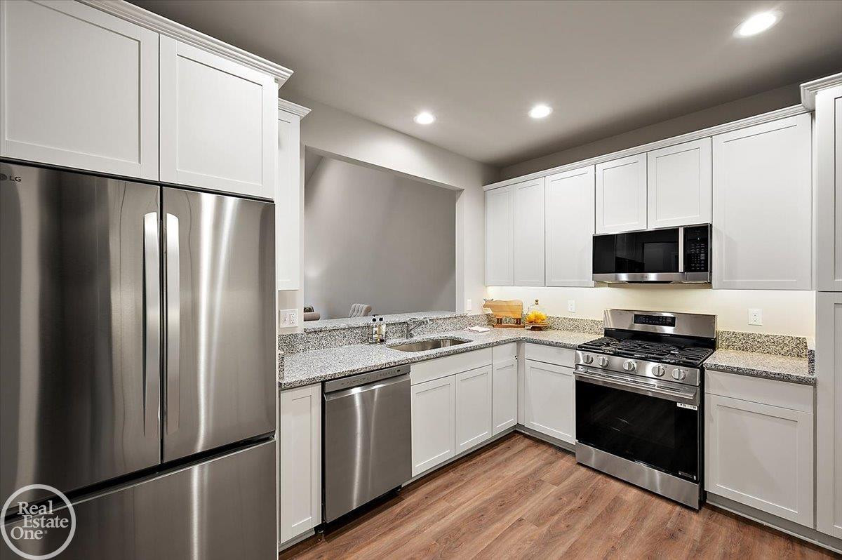 3095 Bridgewater Road, Unit #30, Auburn Hills, MI 48326 — Photo 19