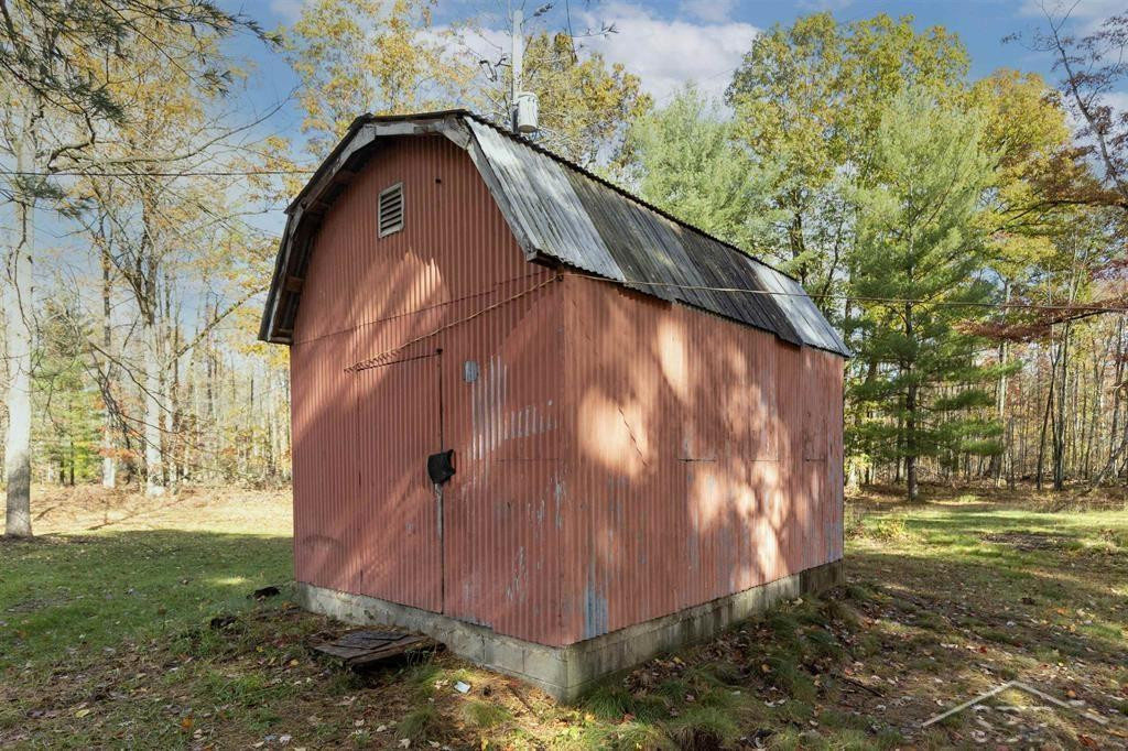 3278 W Chippewa River Road, Shepherd, MI 48883 — Photo 23