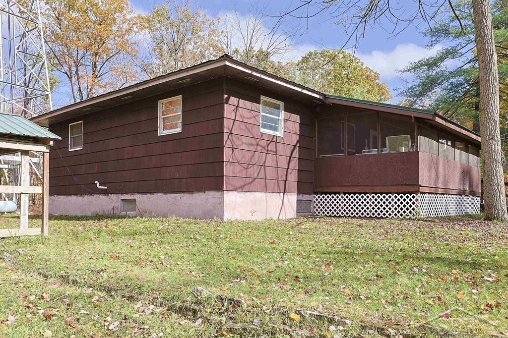 3278 W Chippewa River Road, Shepherd, MI 48883 — Photo 25
