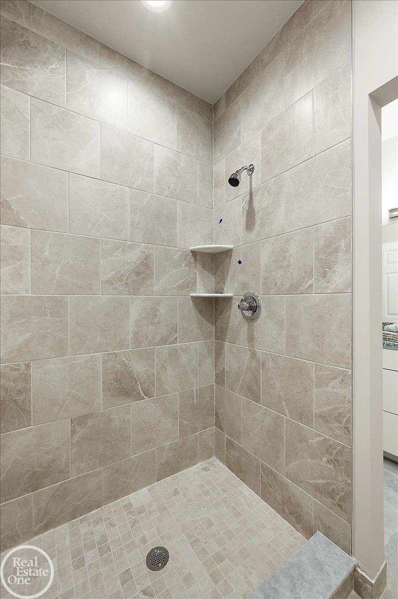 3095 Bridgewater Road, Unit #30, Auburn Hills, MI 48326 — Photo 36