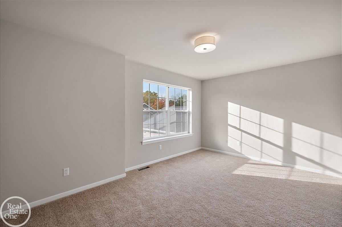 3095 Bridgewater Road, Unit #30, Auburn Hills, MI 48326 — Photo 43