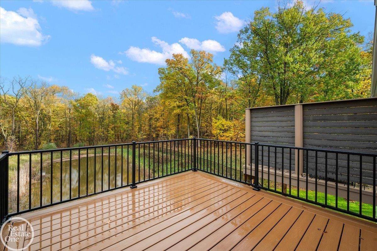 3095 Bridgewater Road, Unit #30, Auburn Hills, MI 48326 — Photo 48