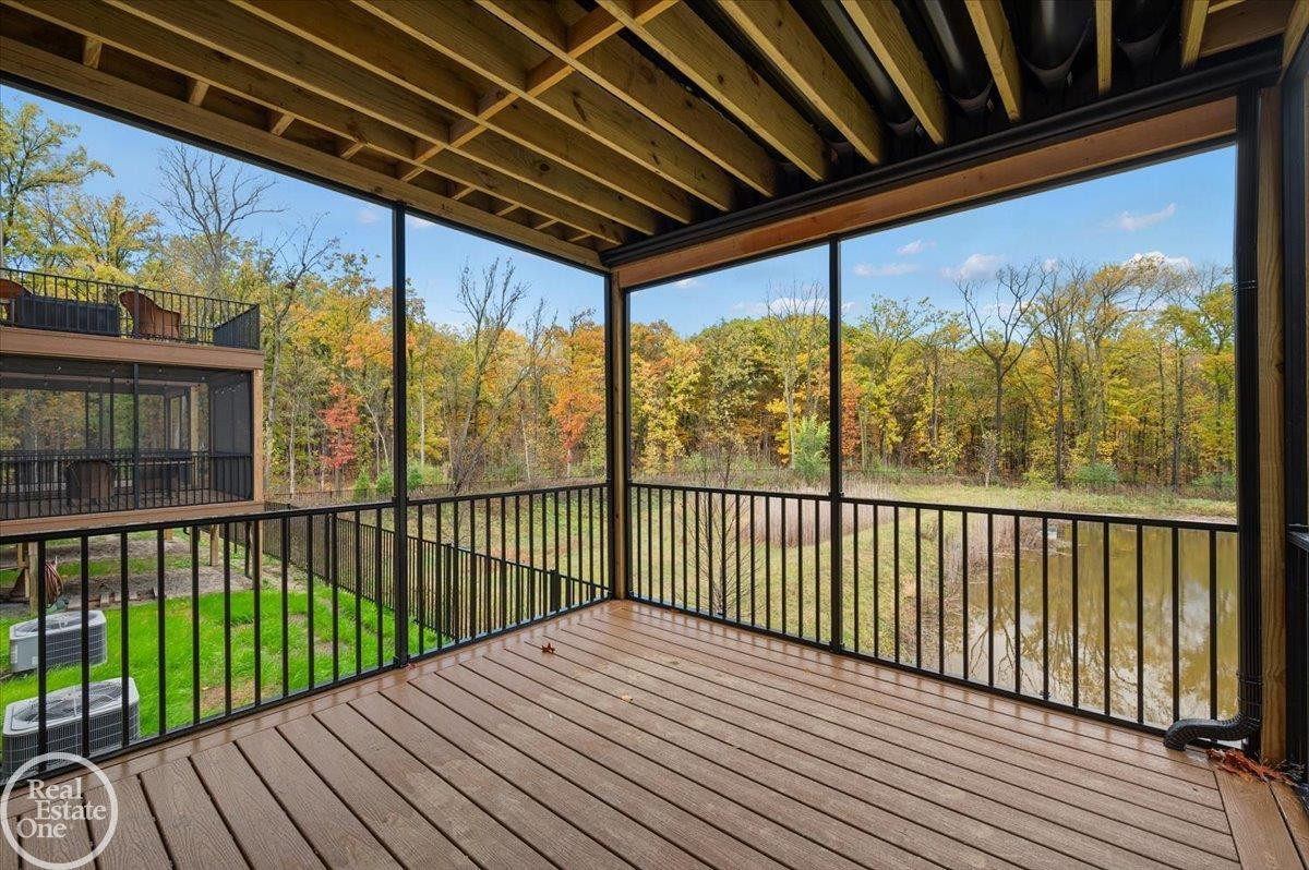 3095 Bridgewater Road, Unit #30, Auburn Hills, MI 48326 — Photo 51