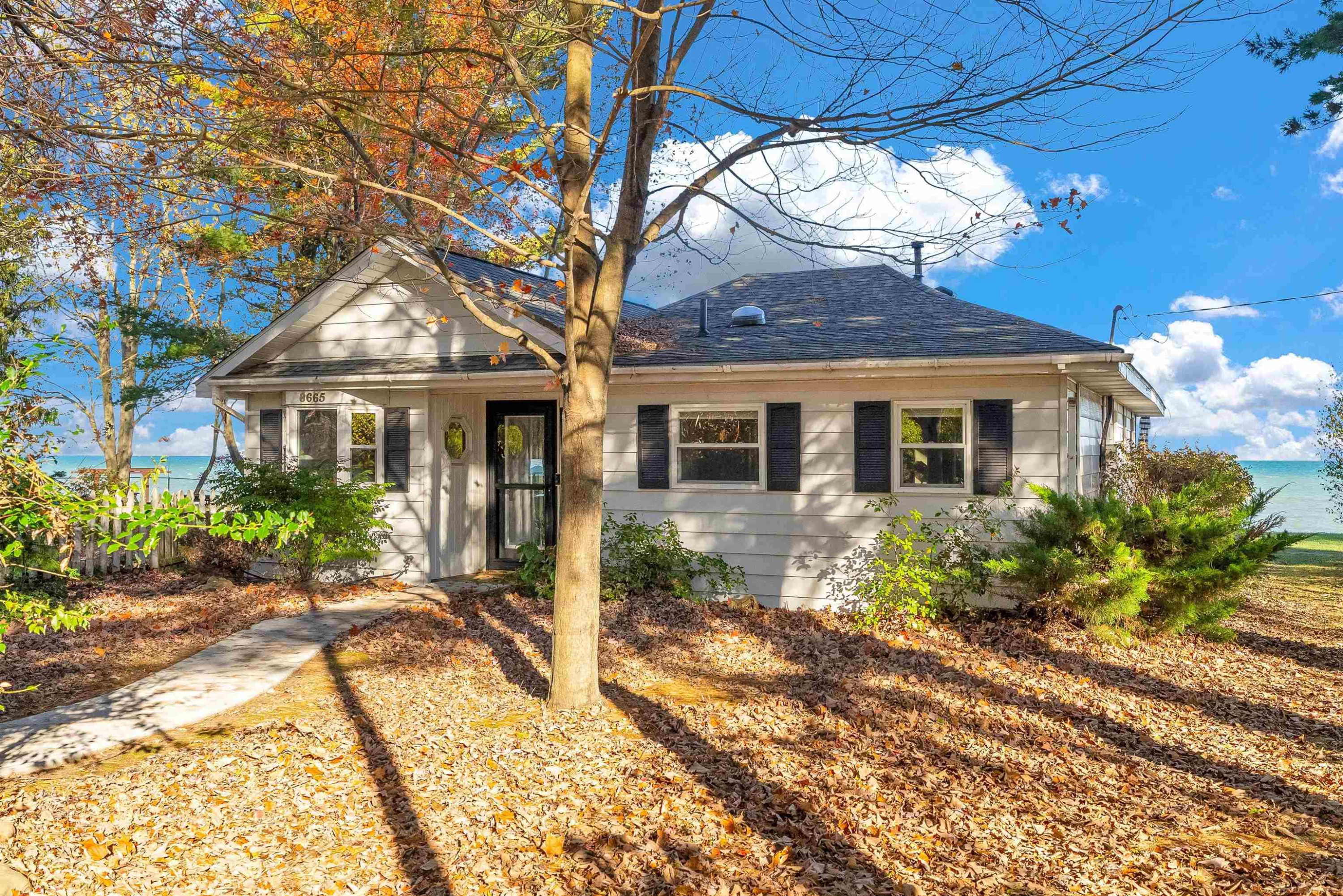 8665 Lakeshore Road, Lexington, MI 48450 — Photo 11