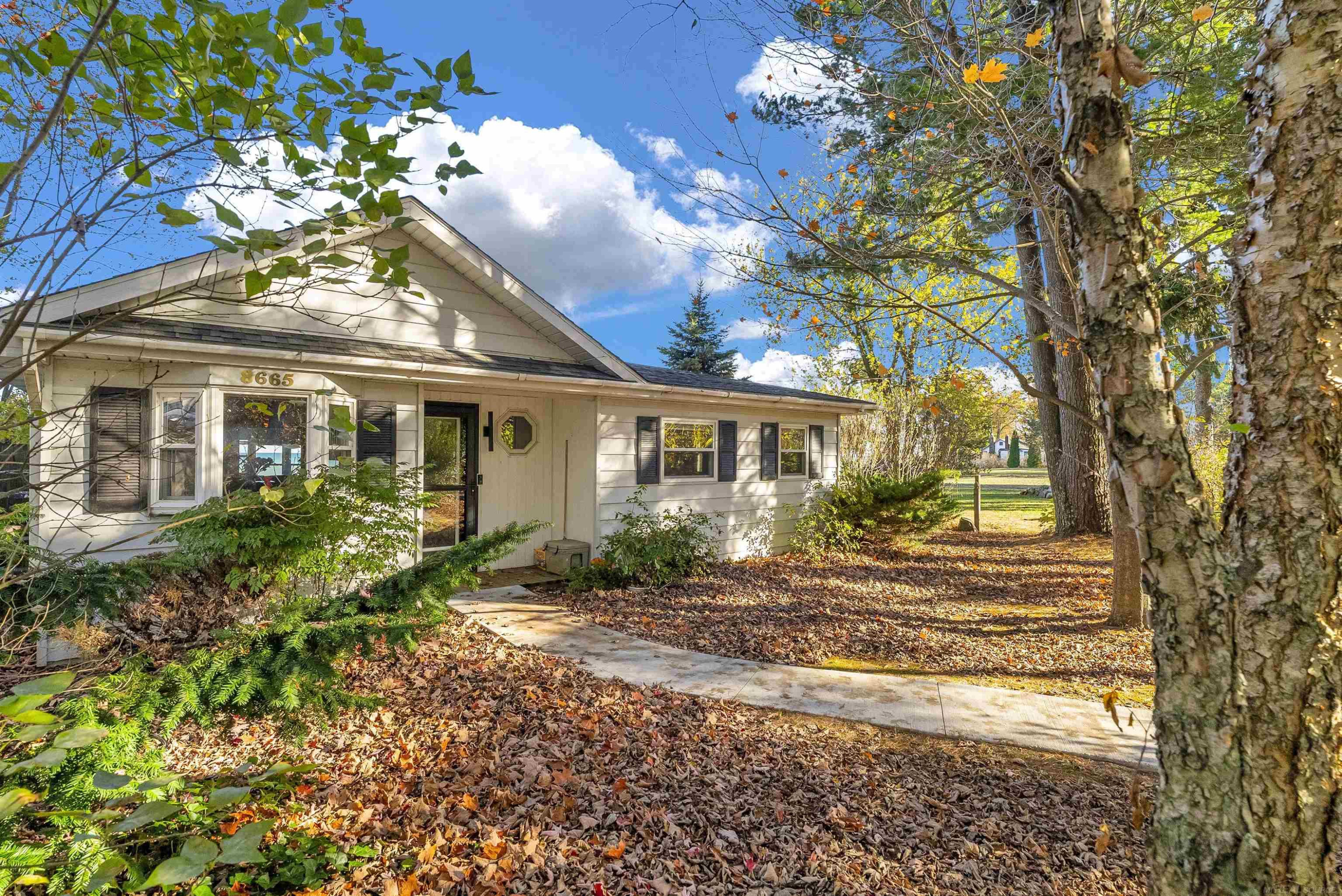 8665 Lakeshore Road, Lexington, MI 48450 — Photo 12