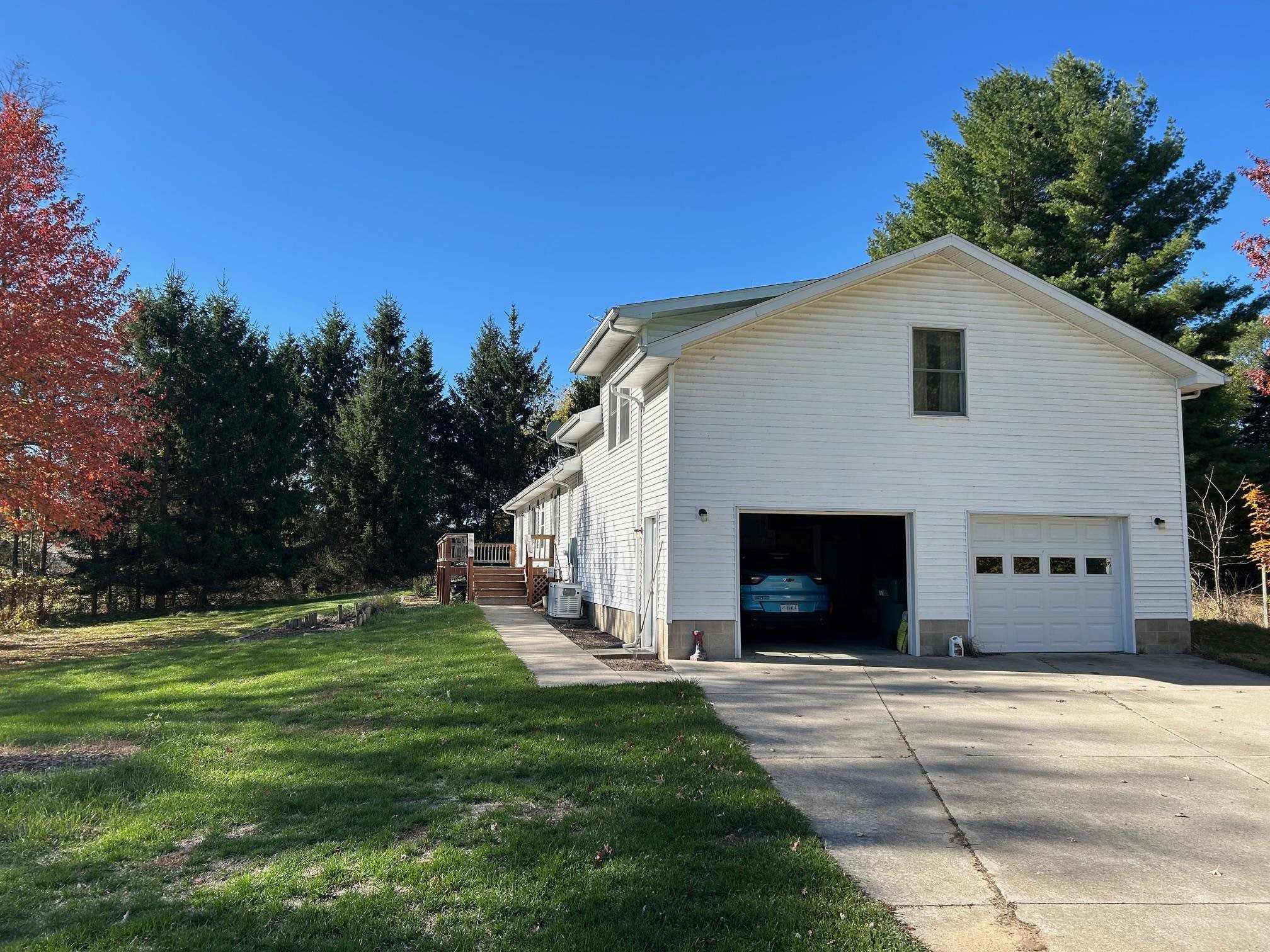 320 Williams Street, Perry, MI 48872 — Photo 9