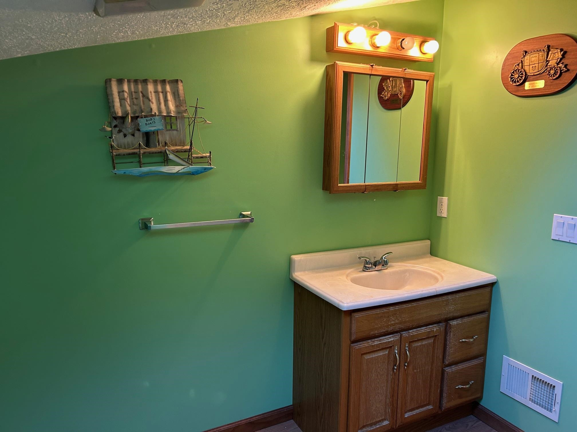 320 Williams Street, Perry, MI 48872 — Photo 24