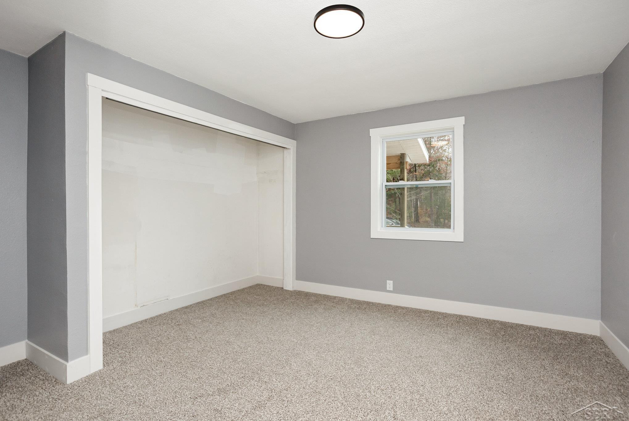 1954 N Five Mile Road, Sanford, MI 48657 — Photo 17