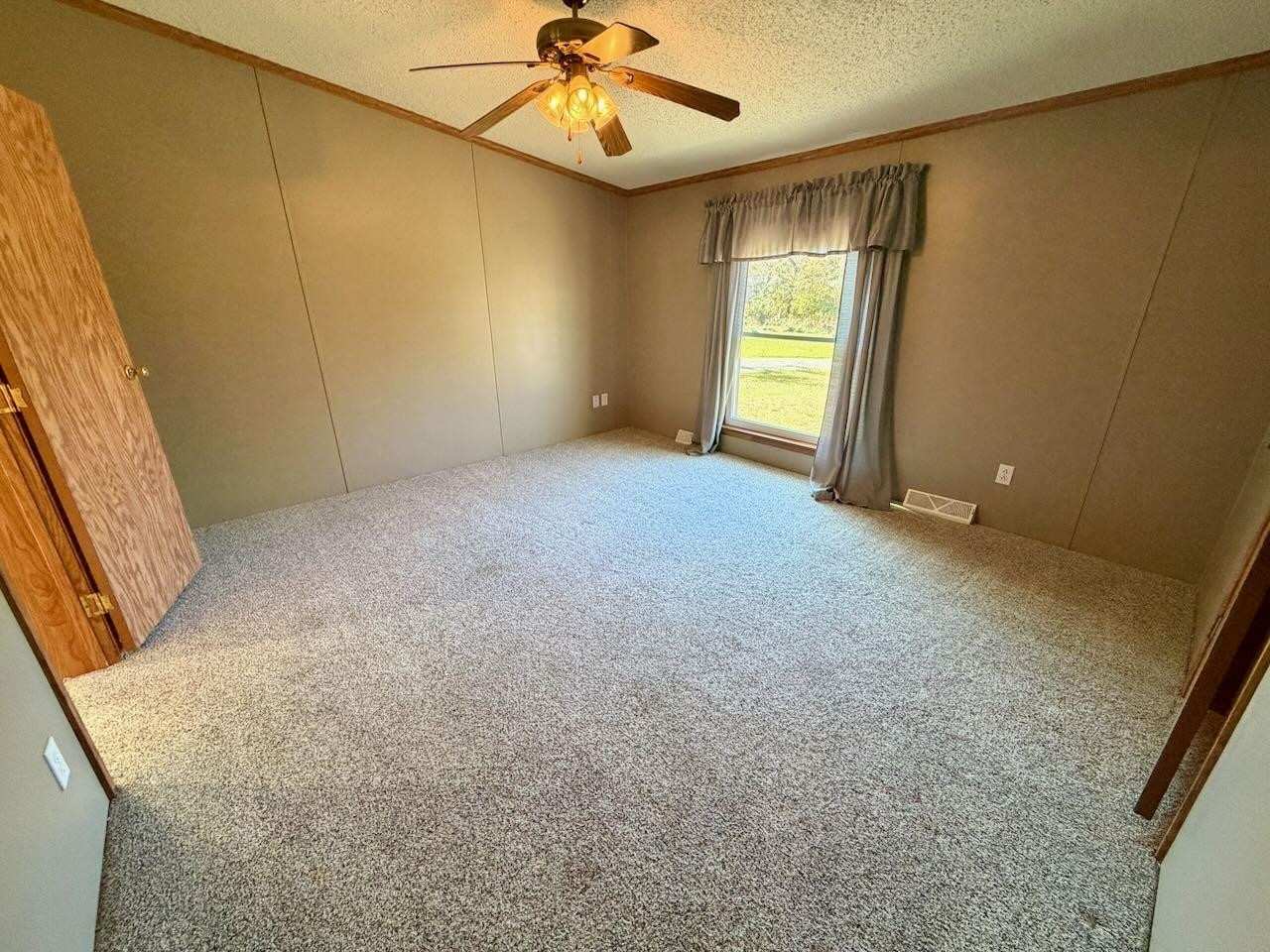 13271 S Hemlock Road, Chesaning, MI 48616 — Photo 36