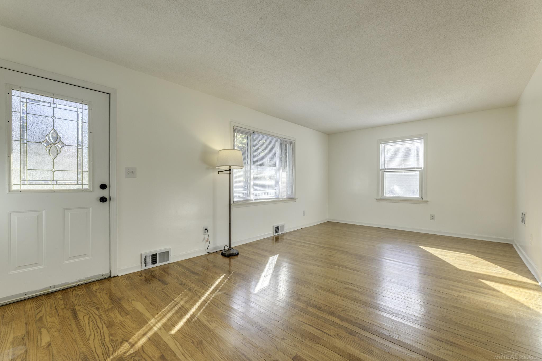 2475 Sharon Lane, Port Huron, MI 48060 — Photo 17
