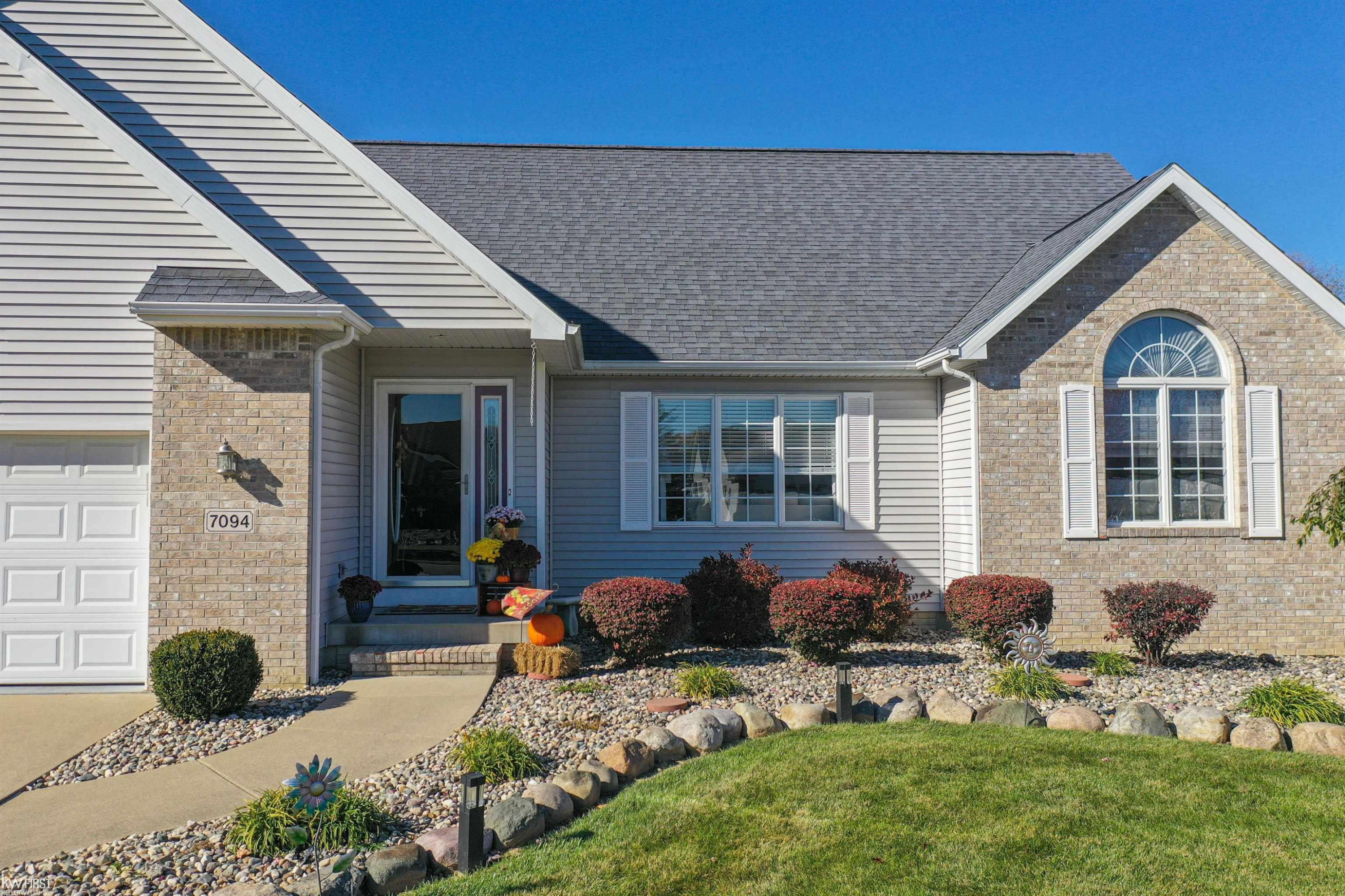7094 Crosswinds Drive, Swartz Creek, MI 48473 — Photo 2