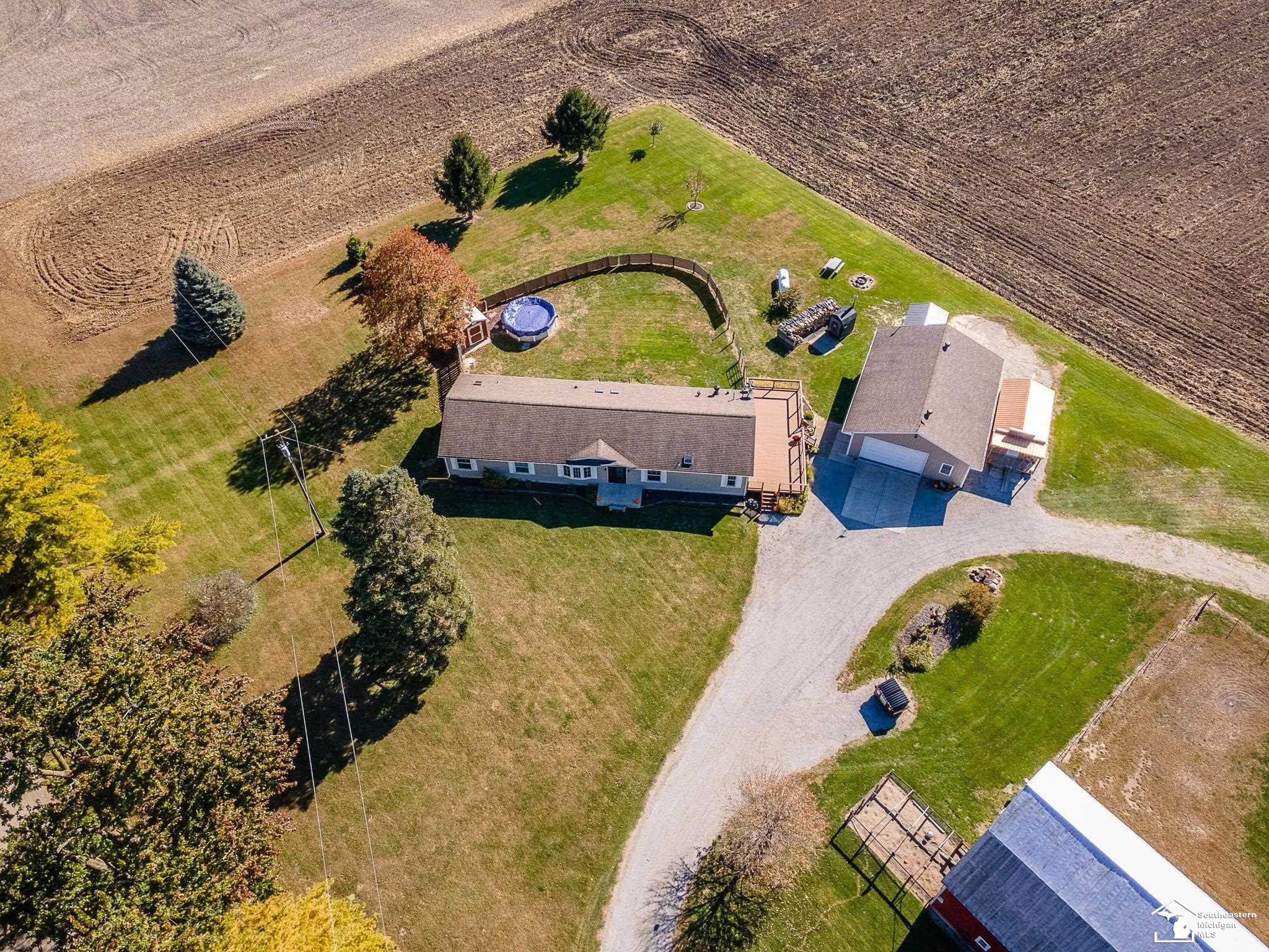 12345 W Dunbar Road, Dundee, MI 48131 — front exterior