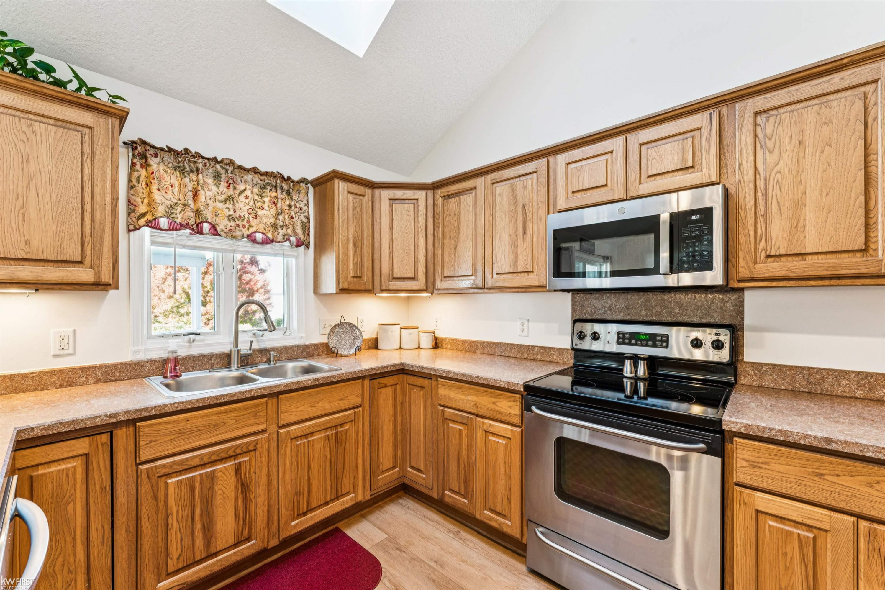 7094 Crosswinds Drive, Swartz Creek, MI 48473 — Photo 12