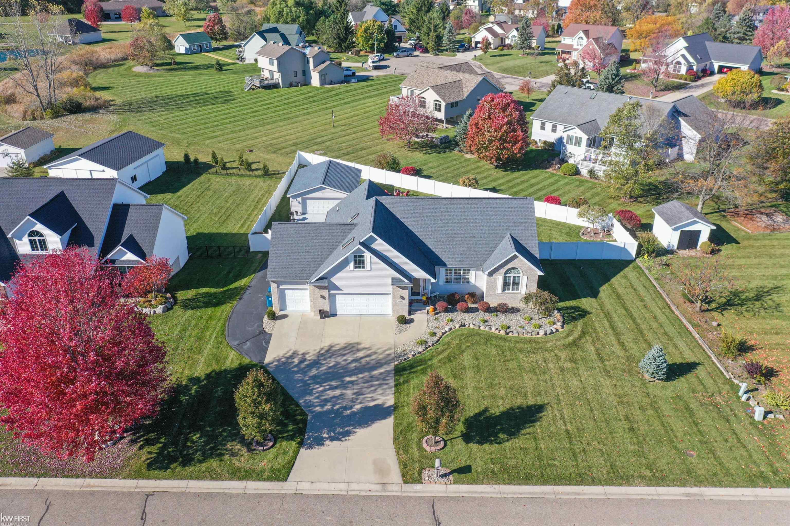 7094 Crosswinds Drive, Swartz Creek, MI 48473 — Photo 35