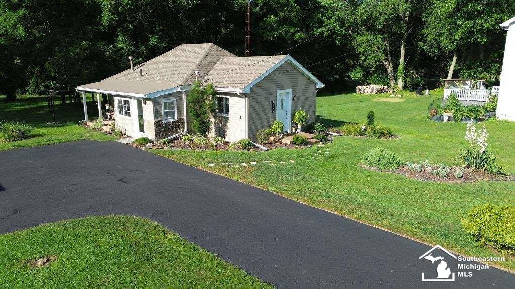 2547 Hasen Drive, Lambertville, MI 48144 — Photo 25