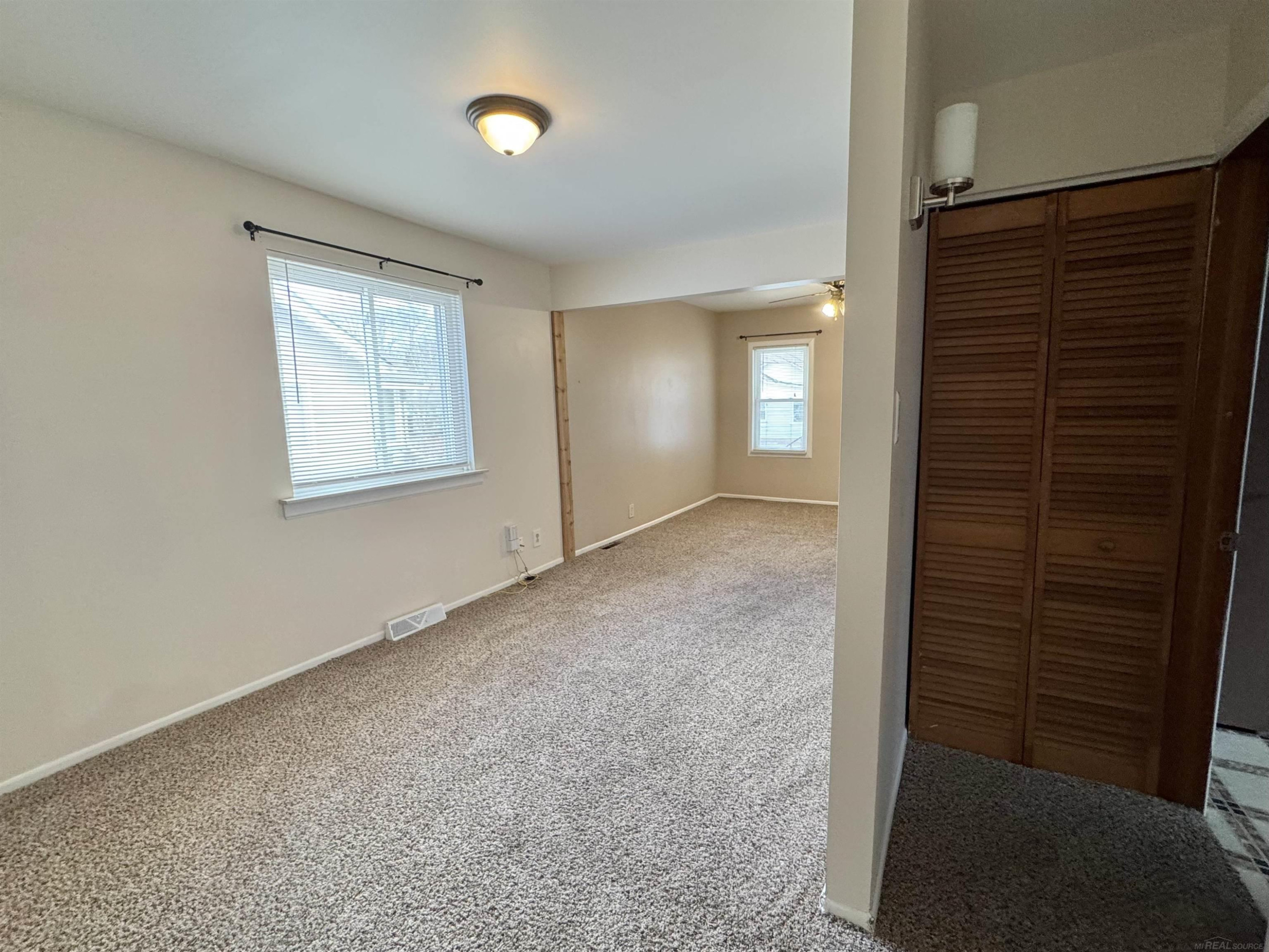 22017 Rosedale Street, Saint Clair Shores, MI 48080 — Photo 13