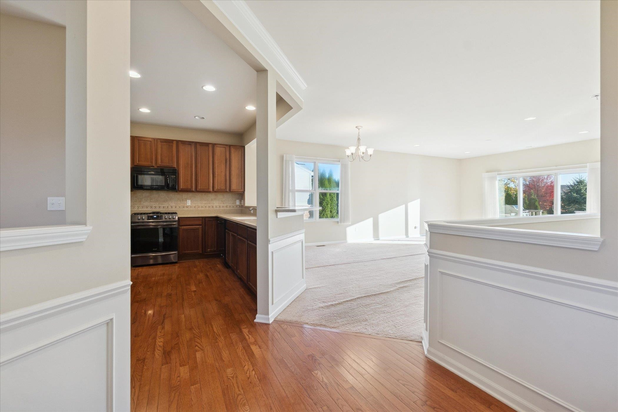 9525 Pine Valley Drive, Grand Blanc, MI 48439 — Photo 14
