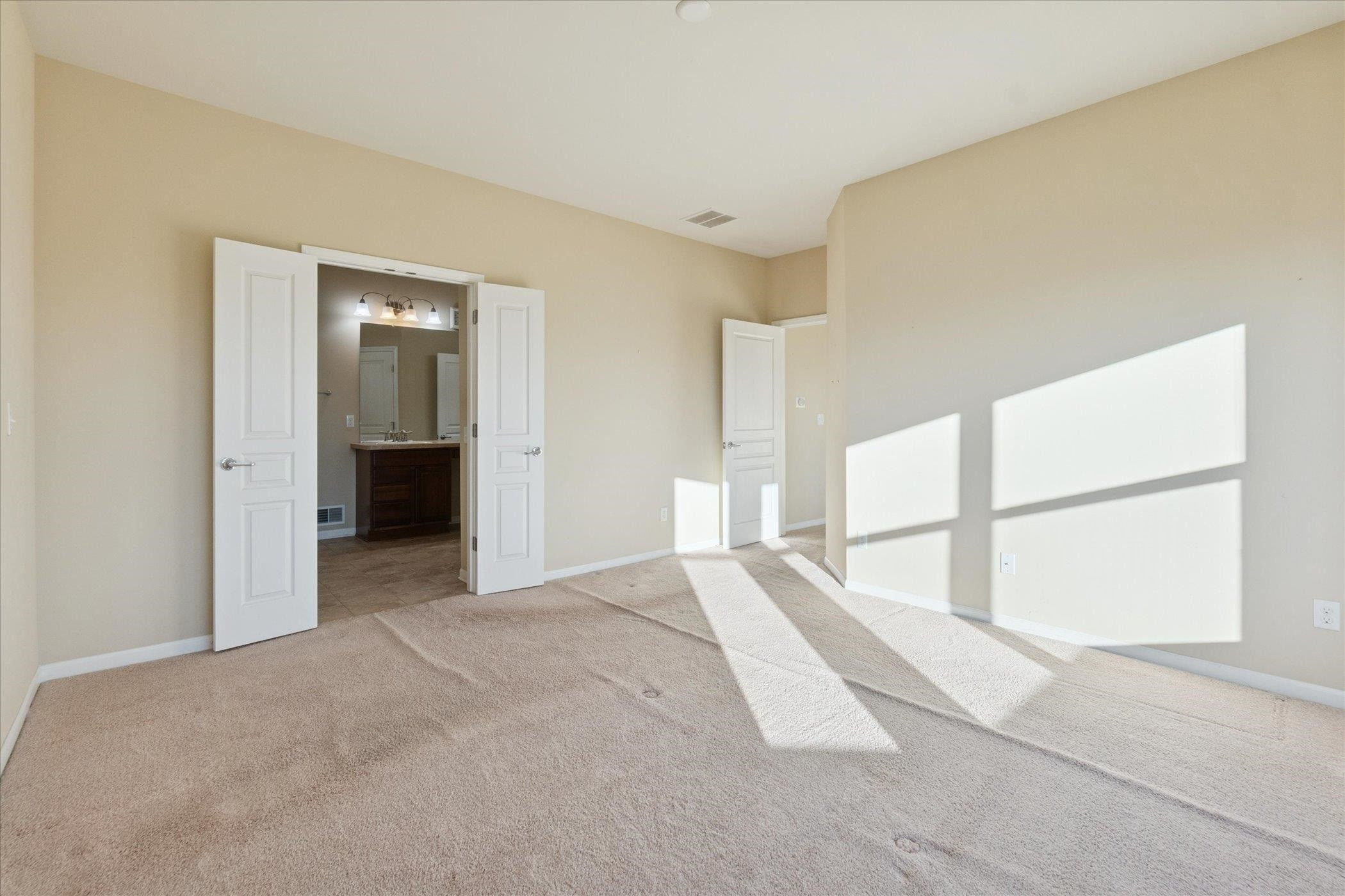 9525 Pine Valley Drive, Grand Blanc, MI 48439 — Photo 21