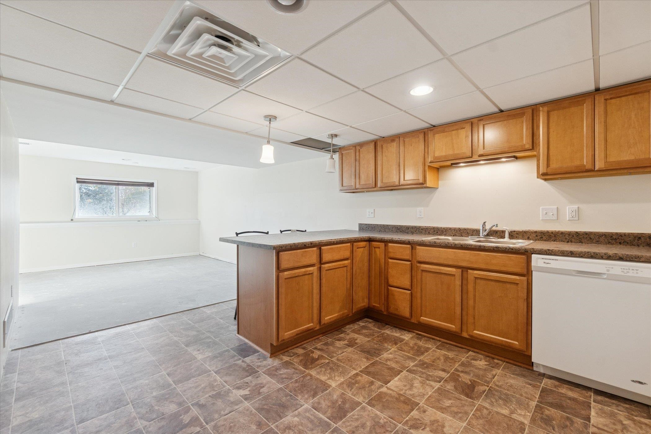 9525 Pine Valley Drive, Grand Blanc, MI 48439 — Photo 37