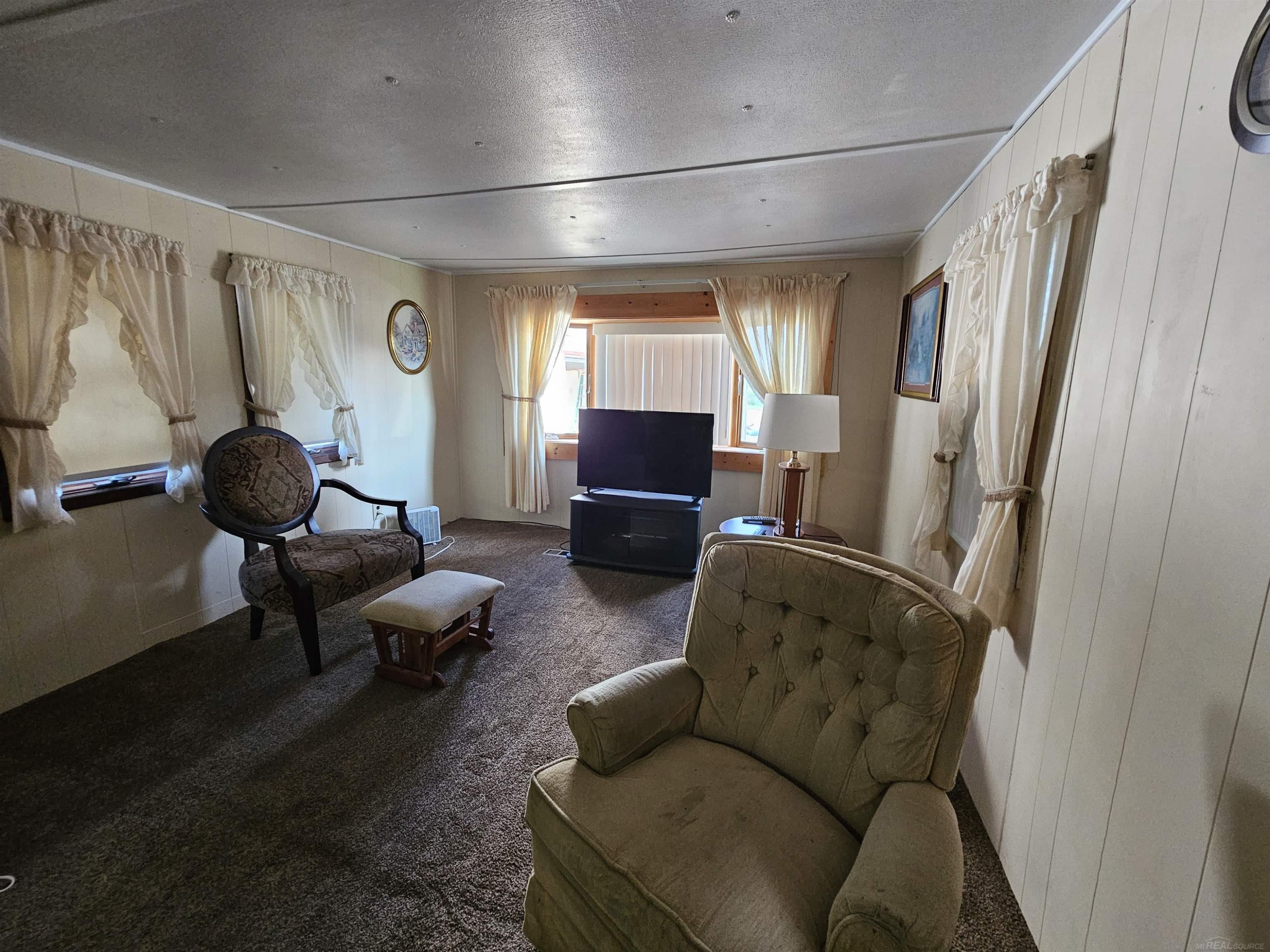 7347 Duquette Road, Melvin, MI 48454 — Photo 8