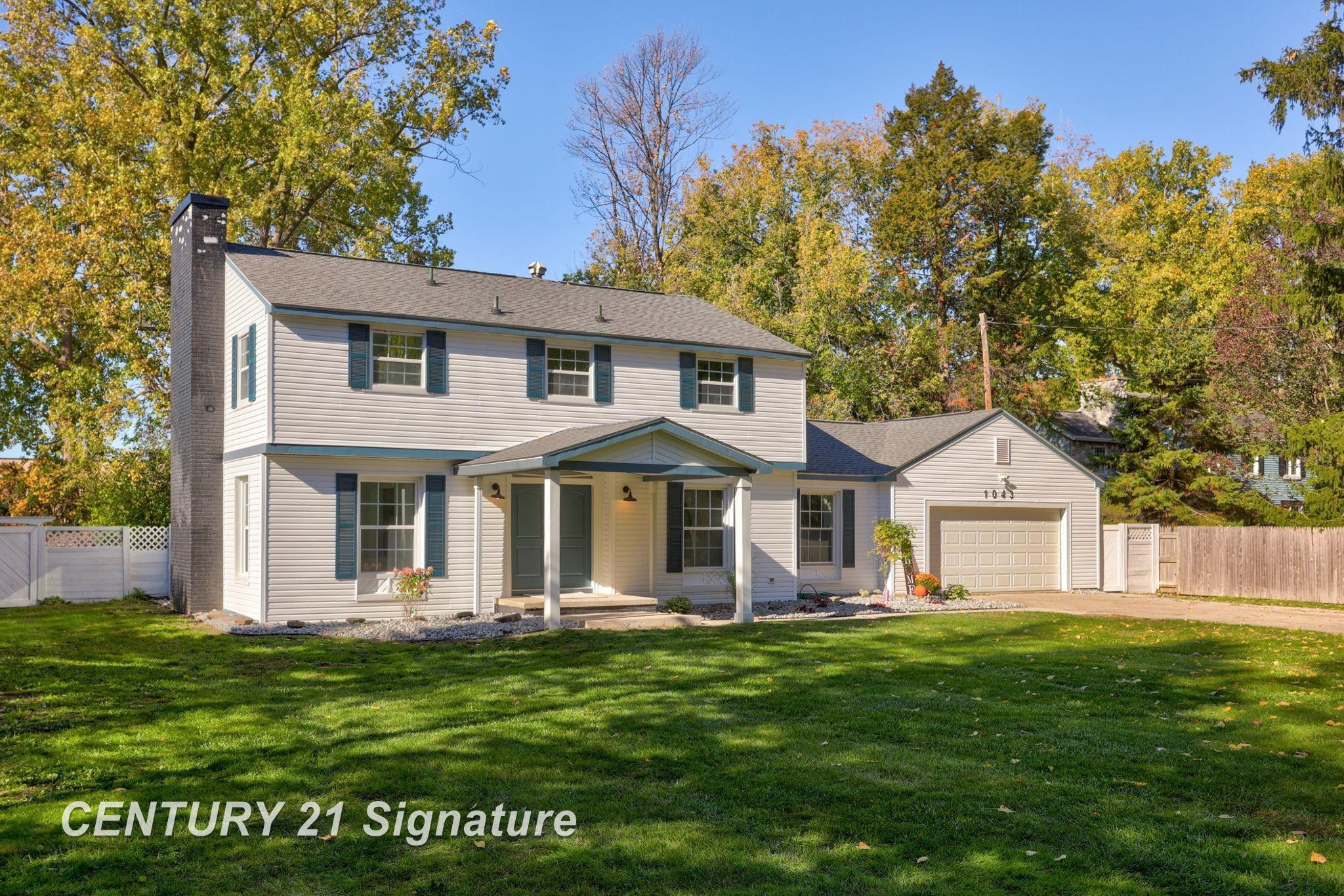 1043 Orchard Road, Essexville, MI 48732 — Photo 2