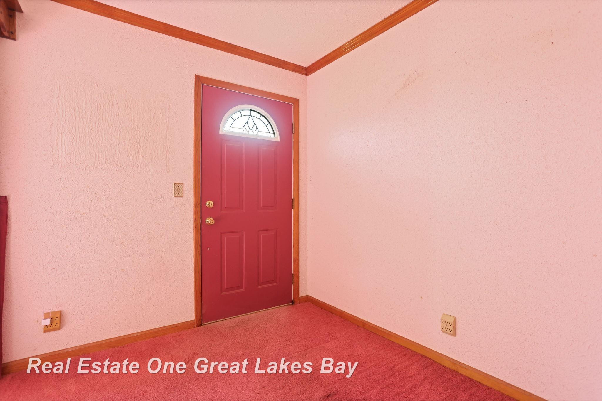21638 W Roosevelt Road, Merrill, MI 48637 — Photo 6