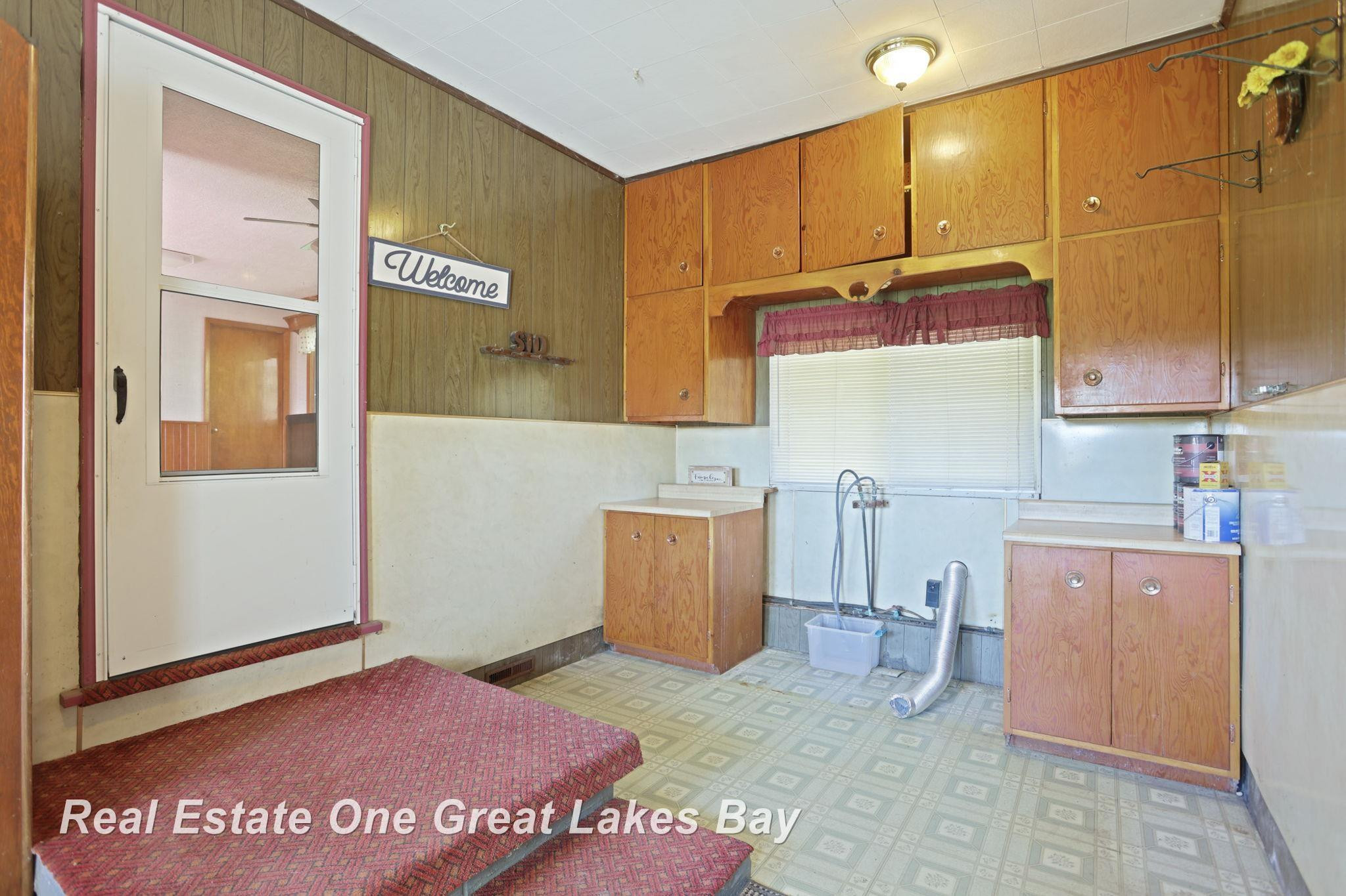 21638 W Roosevelt Road, Merrill, MI 48637 — Photo 21