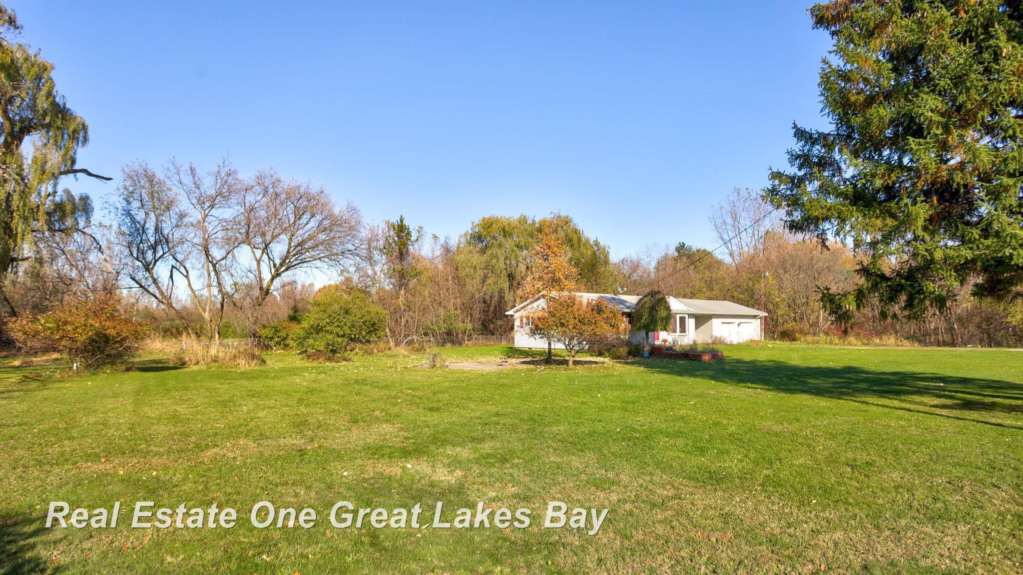 21638 W Roosevelt Road, Merrill, MI 48637 — Photo 25