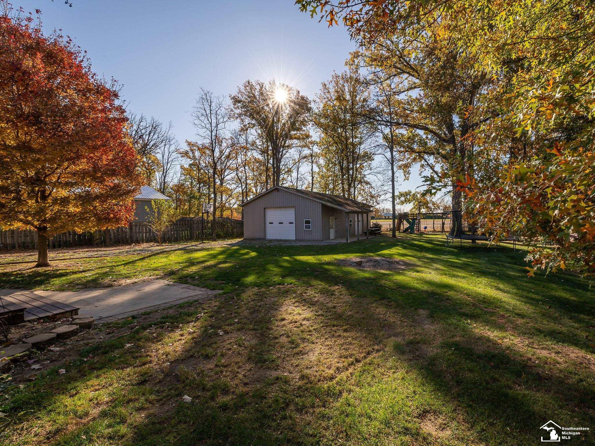 2869 3rd Street, La Salle, MI — Photo 43