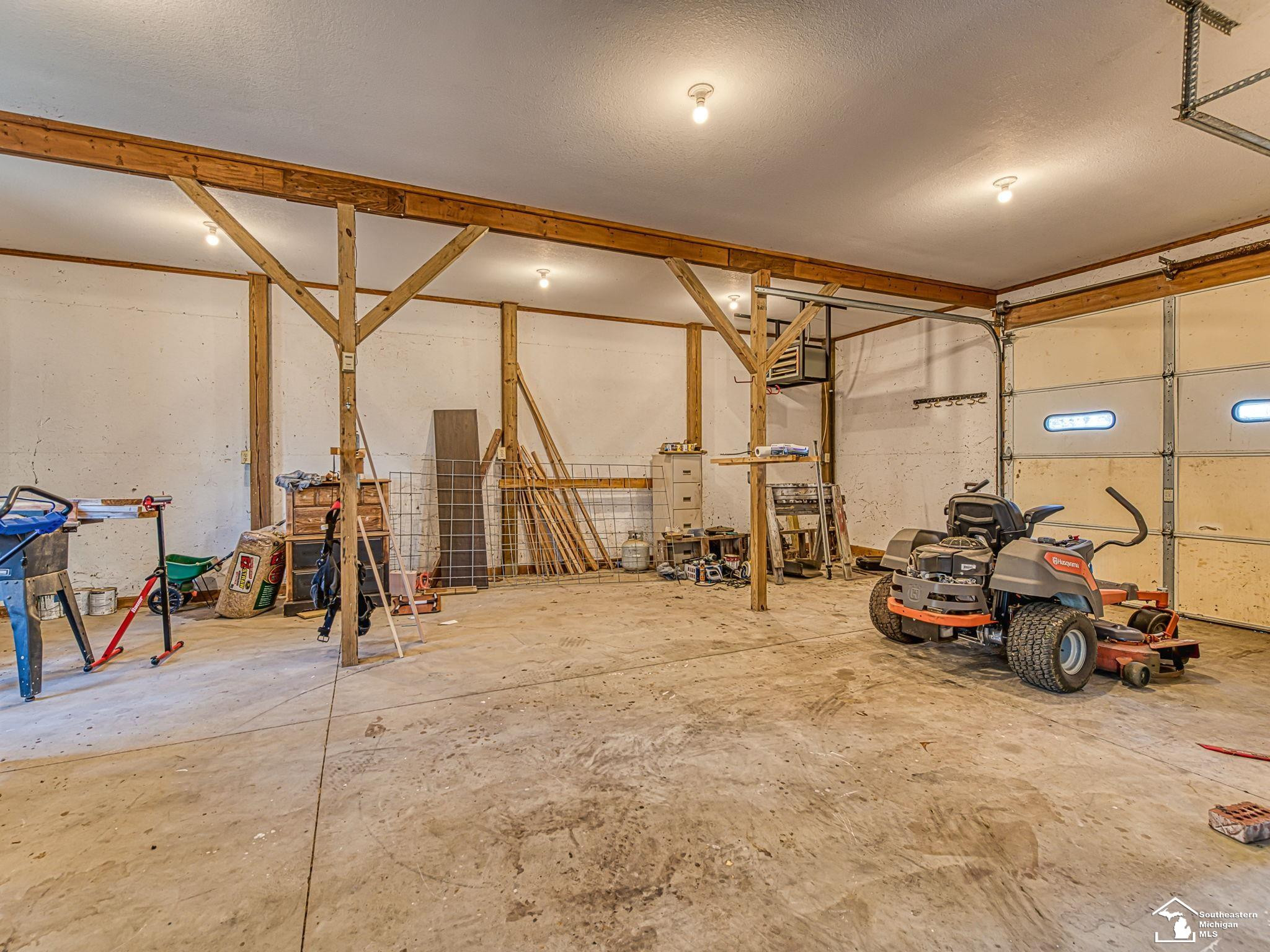 2869 3rd Street, La Salle, MI — Photo 47