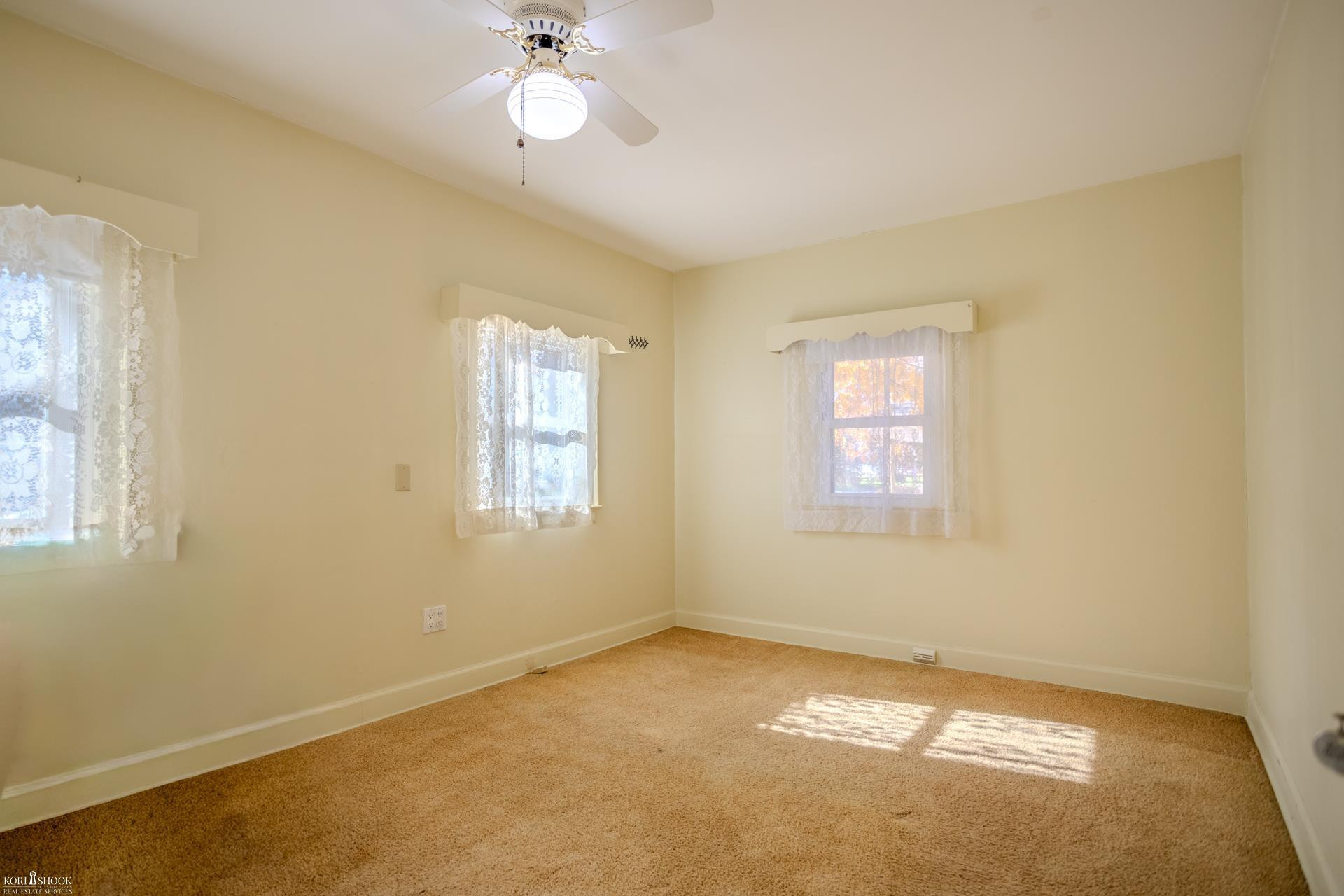 218 W Mcneil Street, Corunna, MI 48817 — Photo 9